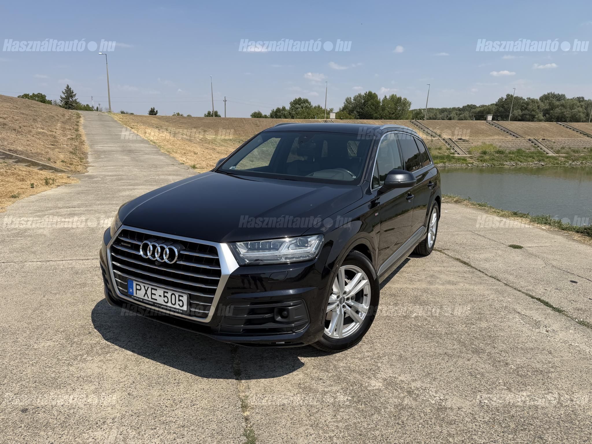 AUDI Q7 2018/6 - 1