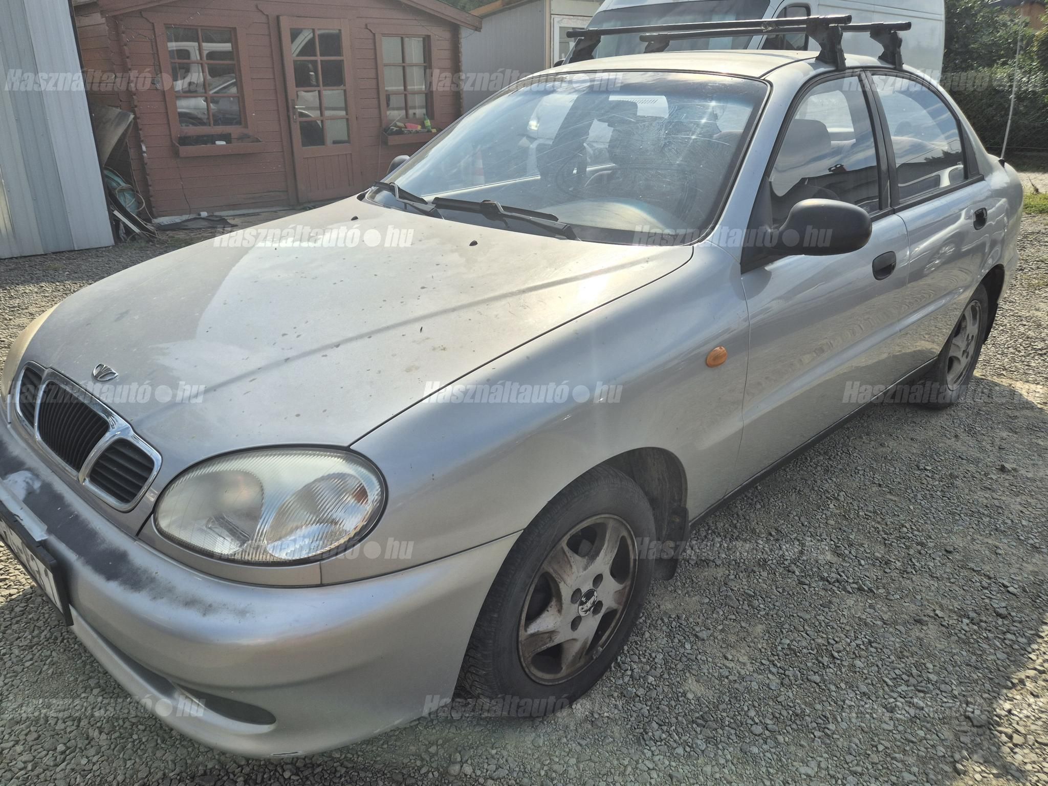 DAEWOO LANOS 2002 - 1