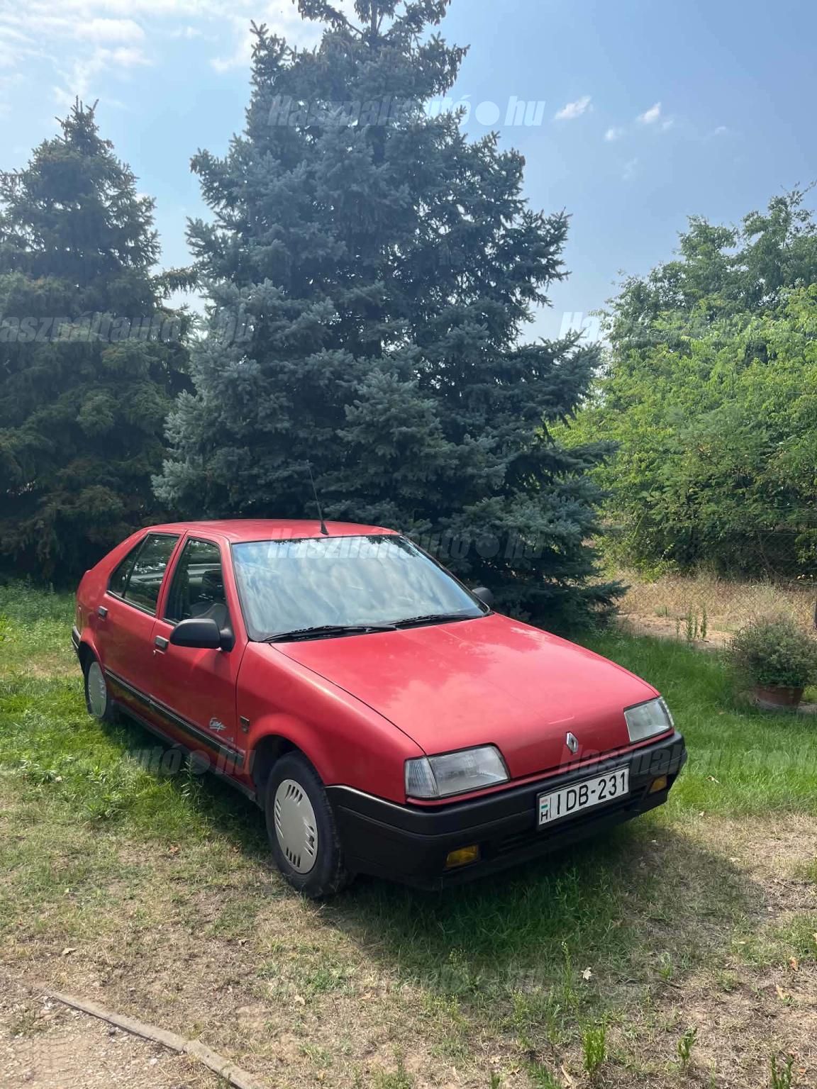 RENAULT R 19 1992/2 - 1