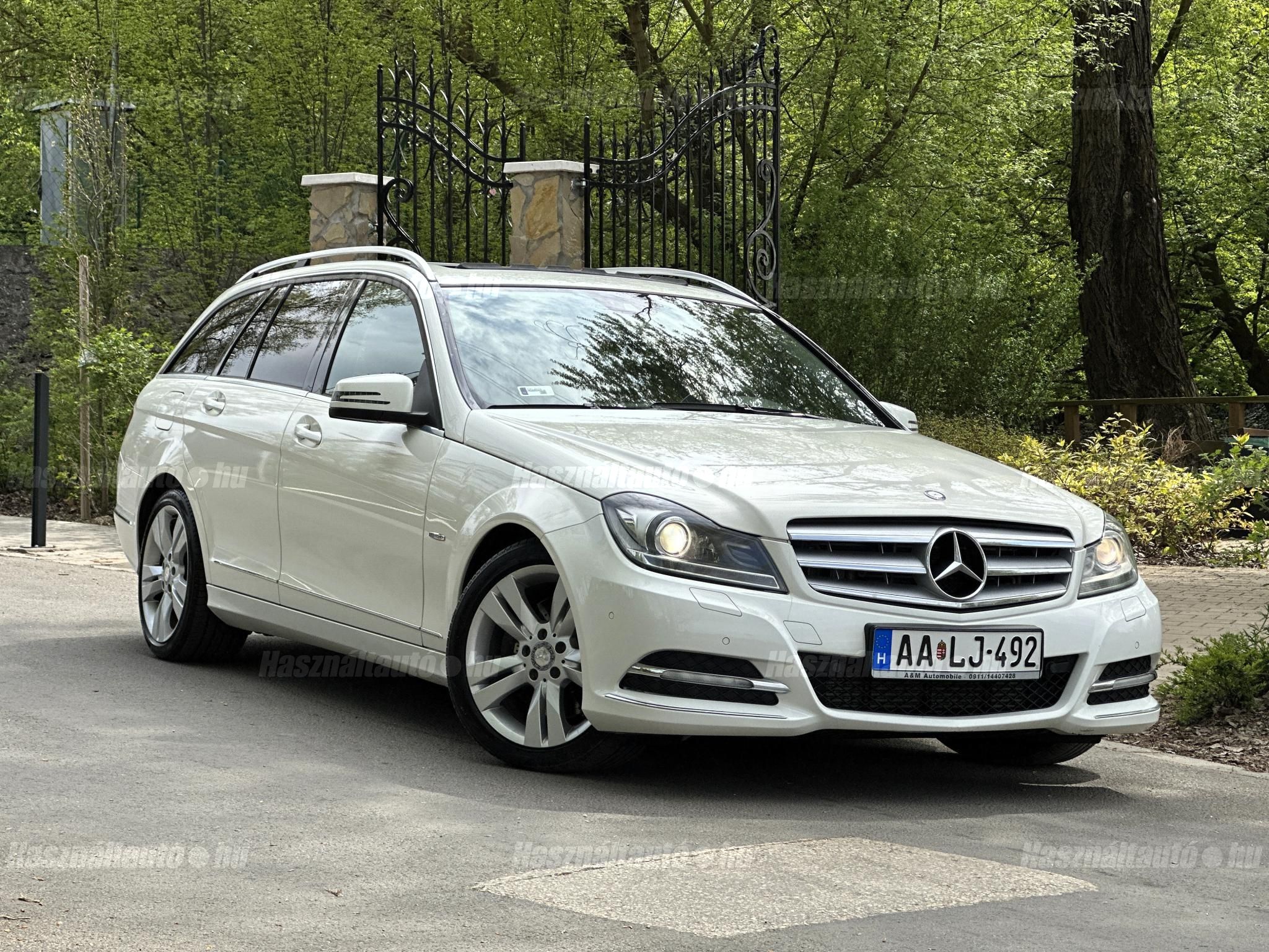 MERCEDES-BENZ C 300 2011/10 - 1