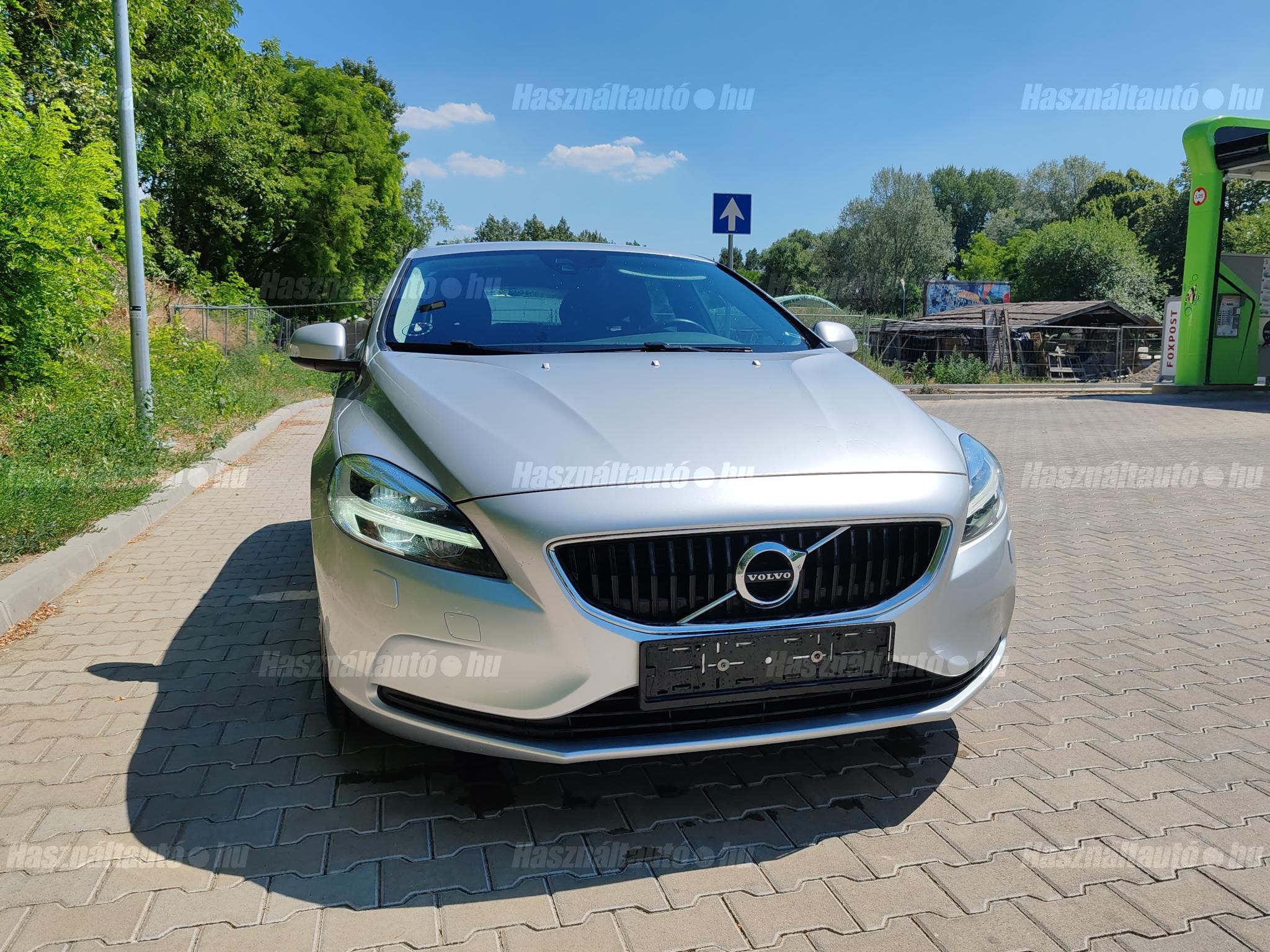 VOLVO V40 2019/1 - 1