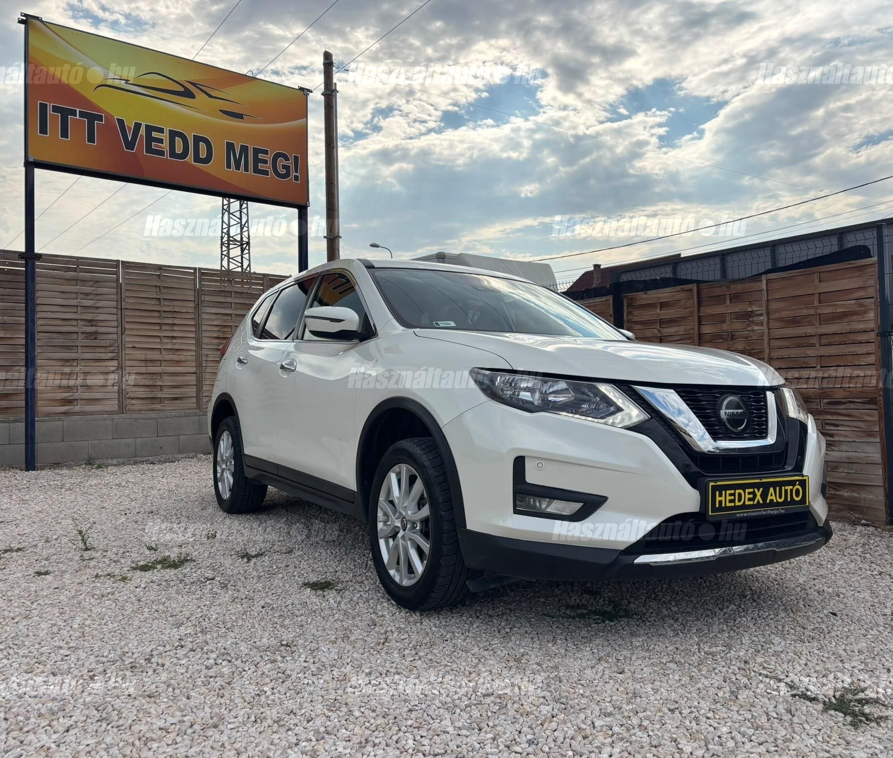 NISSAN X-TRAIL 2020/5 - 1