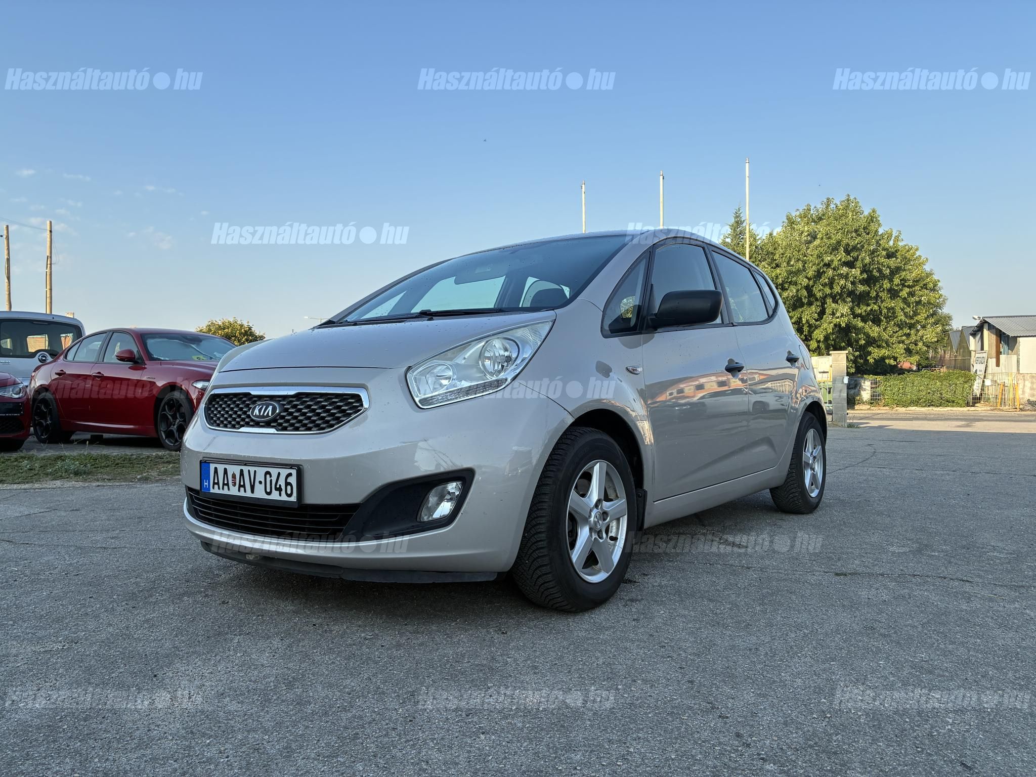 KIA VENGA 2011/6 - 1