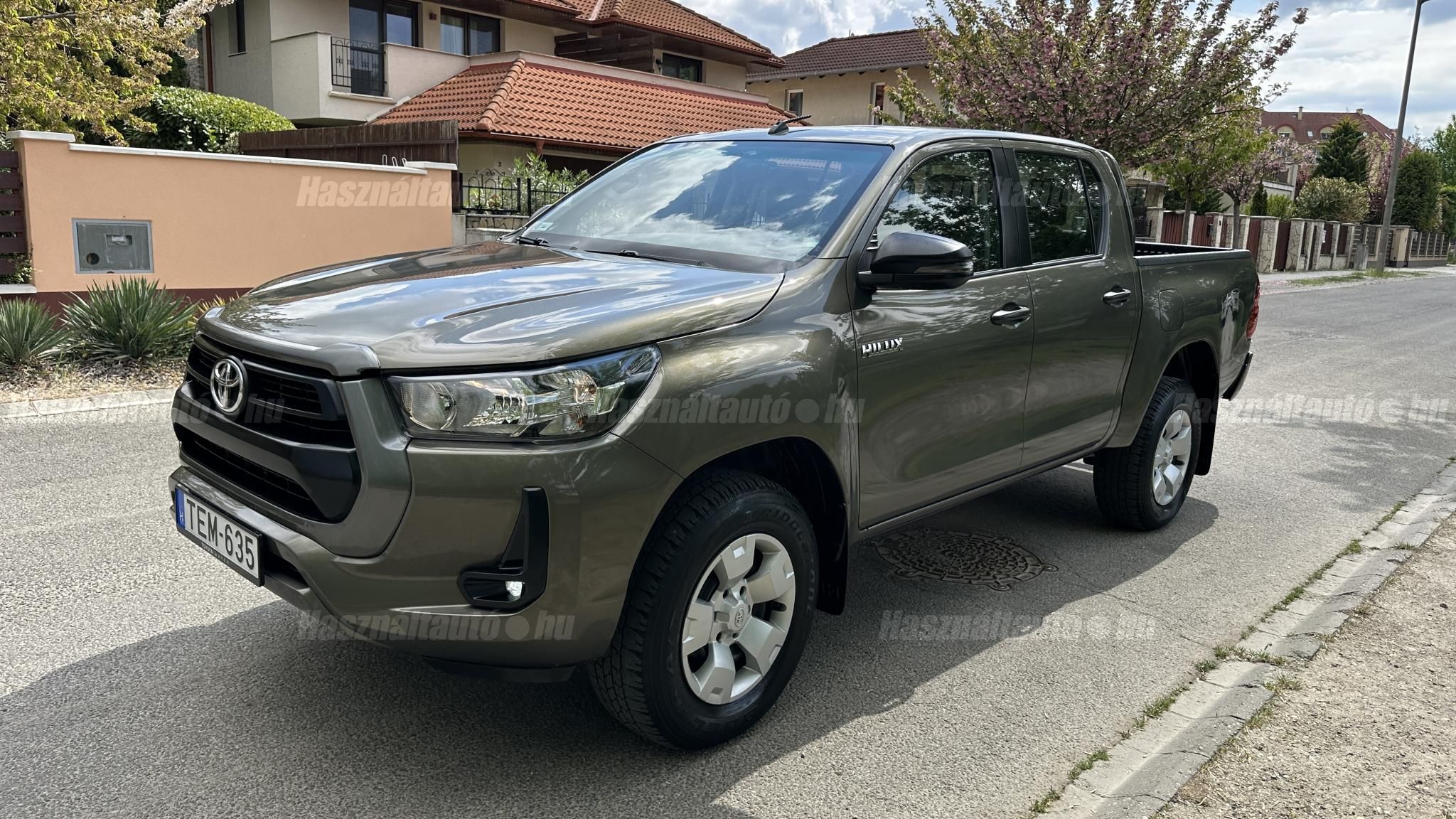 TOYOTA HILUX 2022/1 - 1