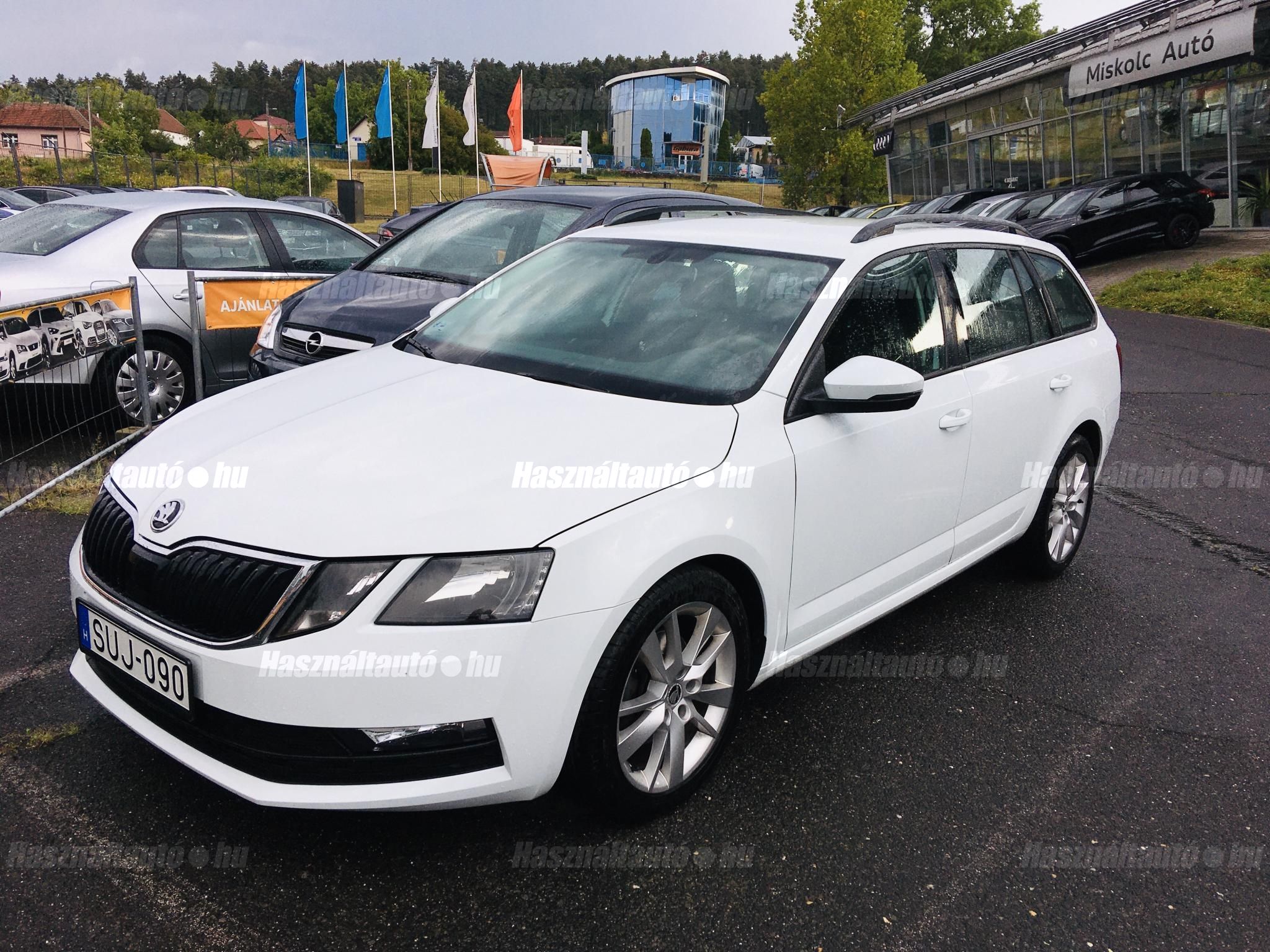 SKODA OCTAVIA 2018 - 1