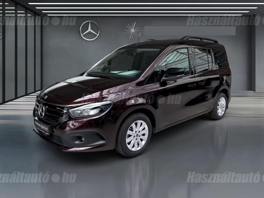 MERCEDES-BENZ EQT 2025/5 - 1