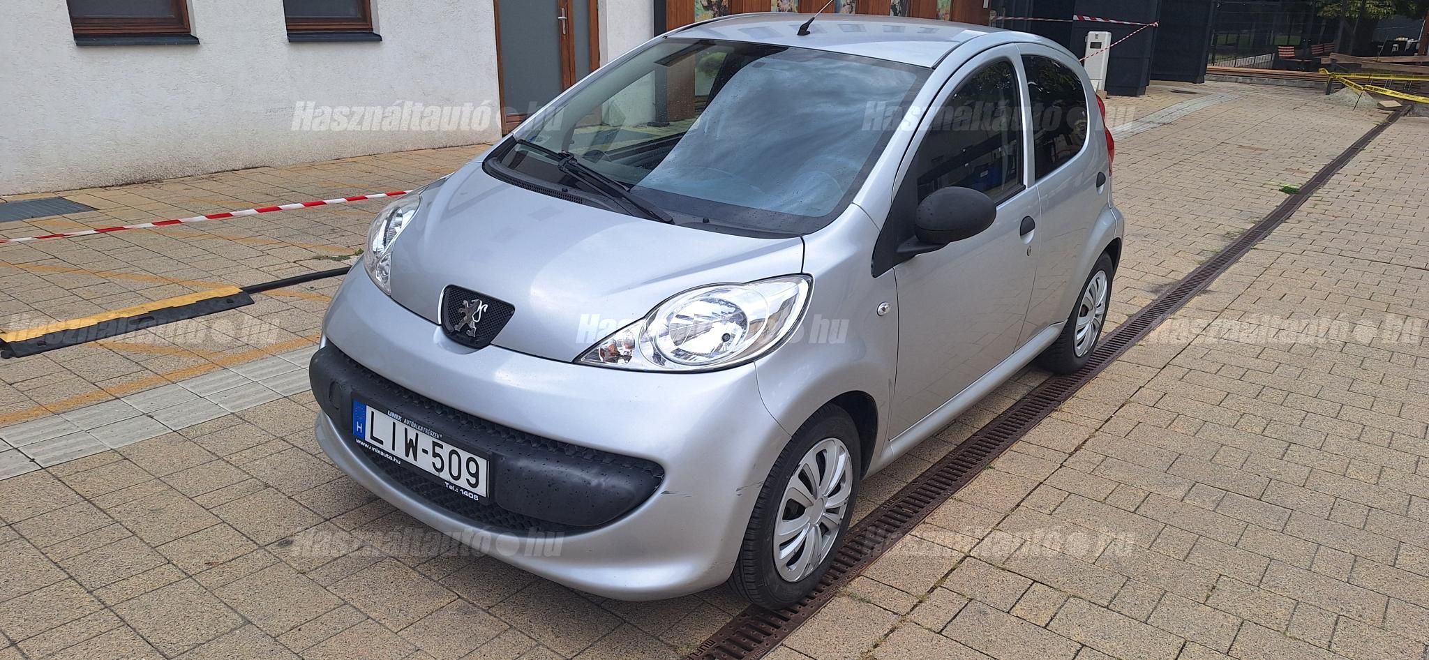 PEUGEOT 107 2008/6 - 1