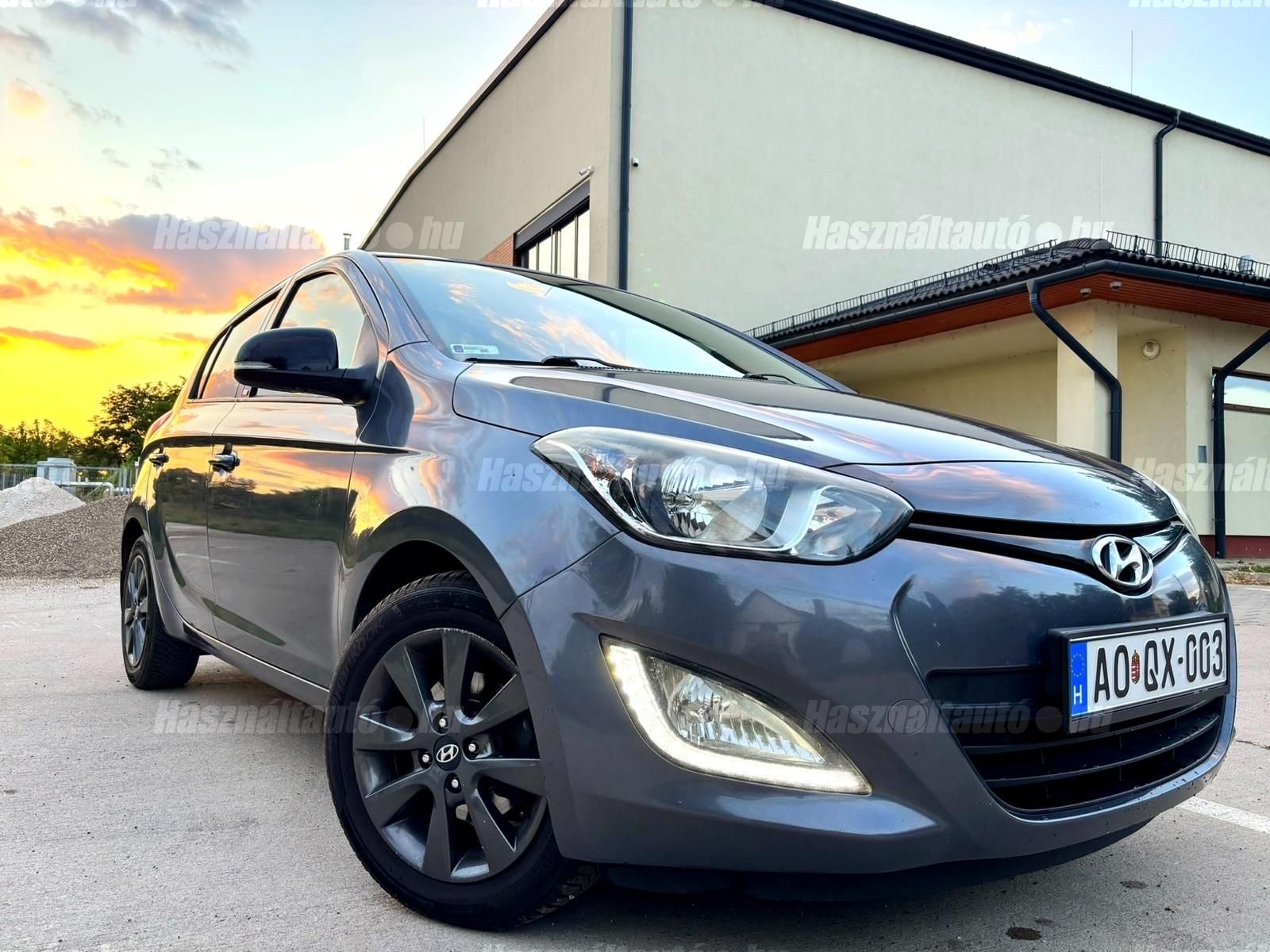 HYUNDAI I20 2014/11 - 1