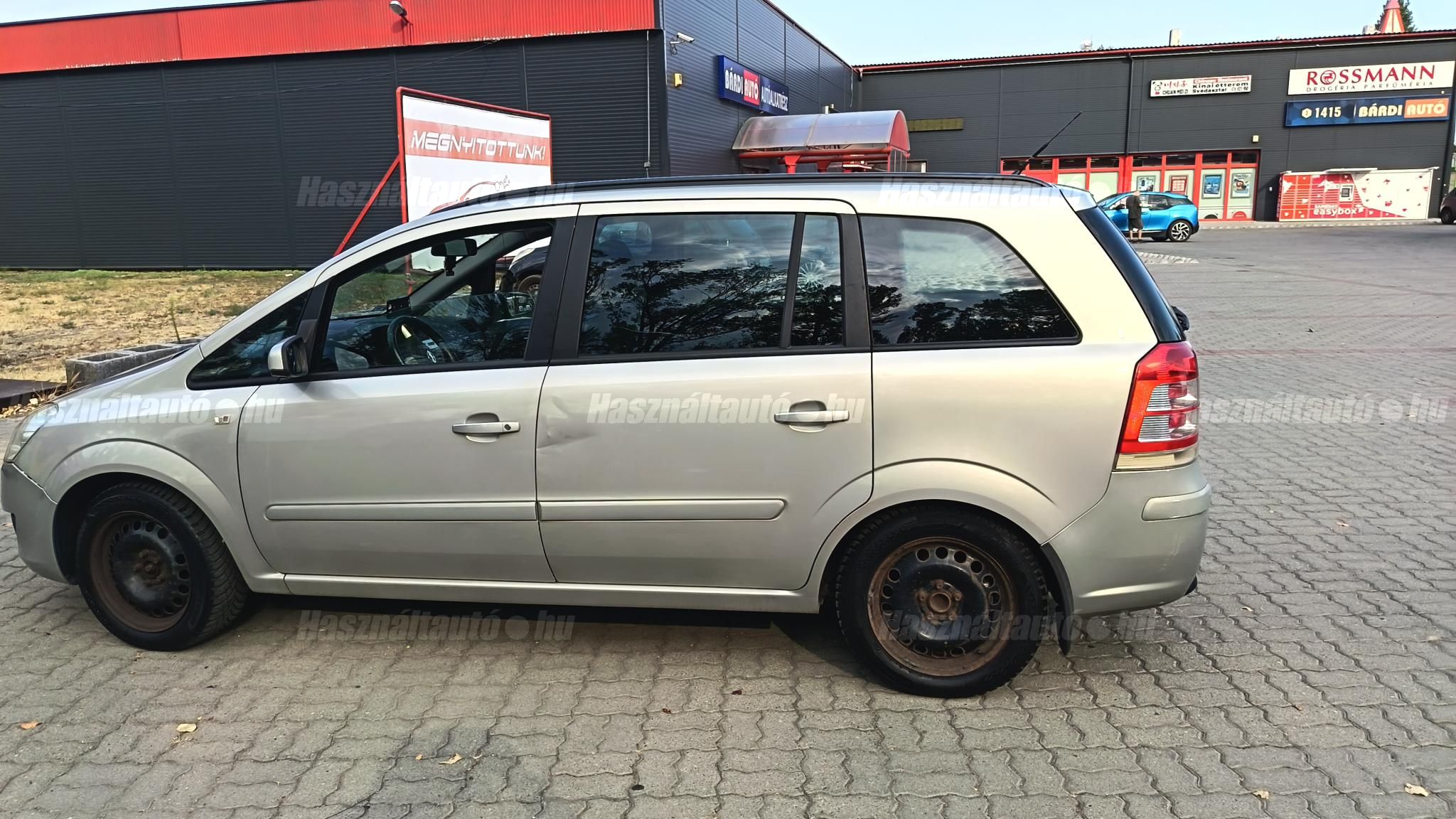 OPEL ZAFIRA B 2008/1 - 1