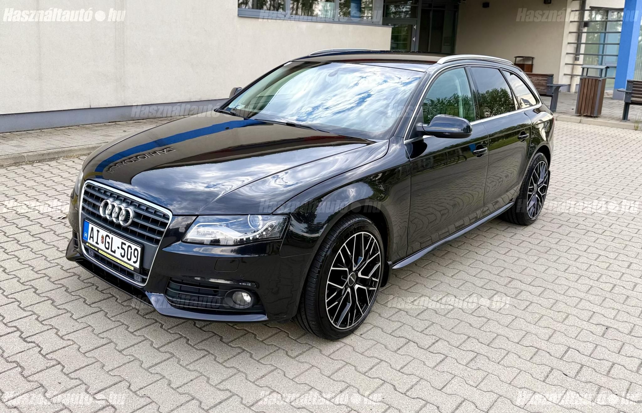 AUDI A4 2010/11 - 1