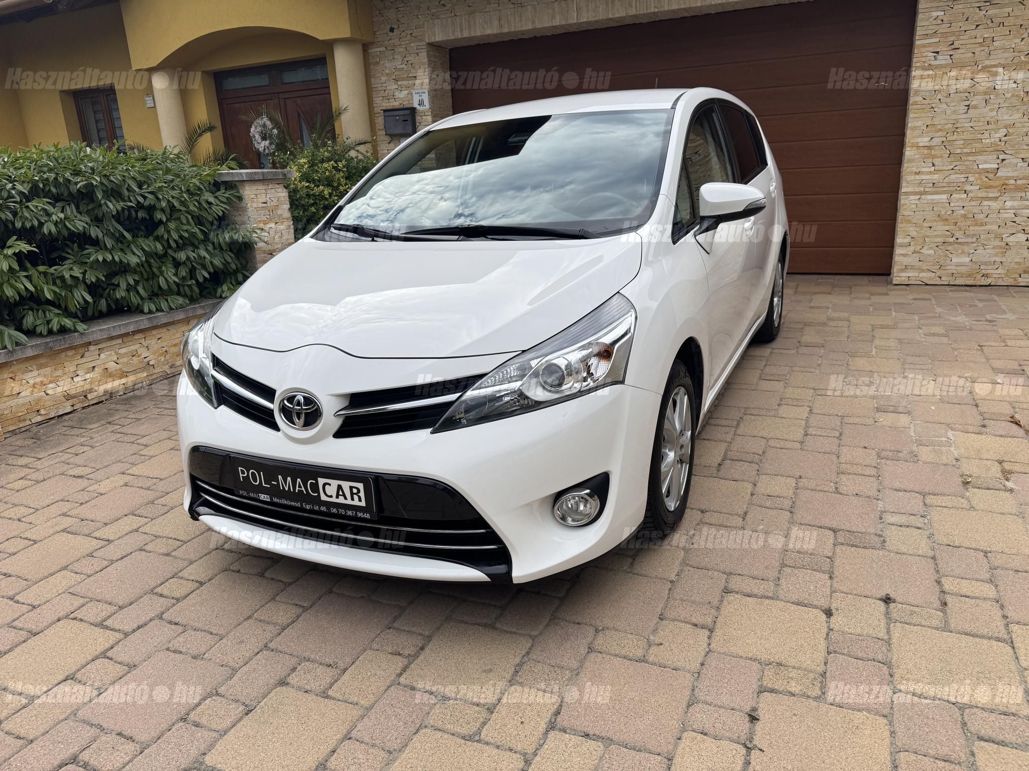 TOYOTA VERSO 2016/11 - 1