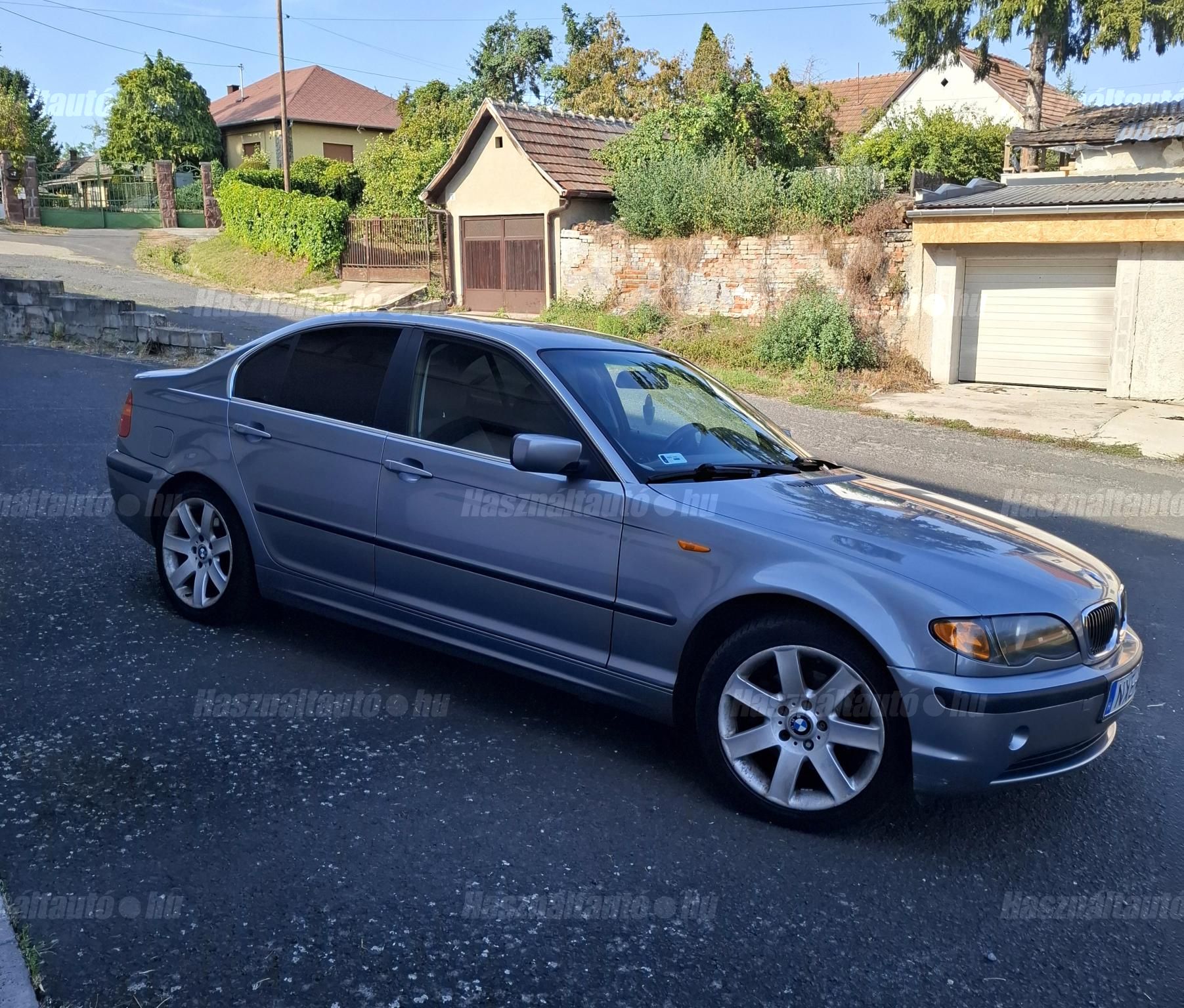 BMW 325 2003/9 - 1