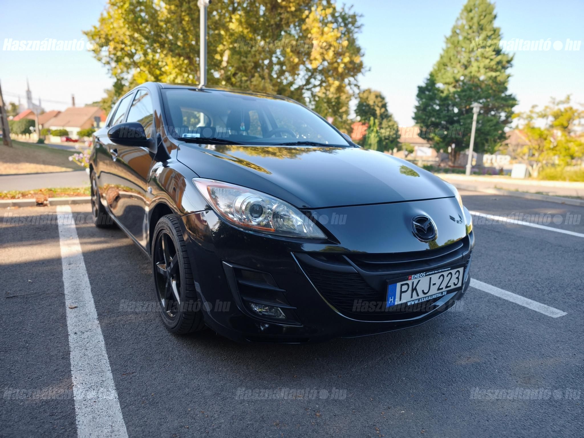 MAZDA 3 2011 - 1
