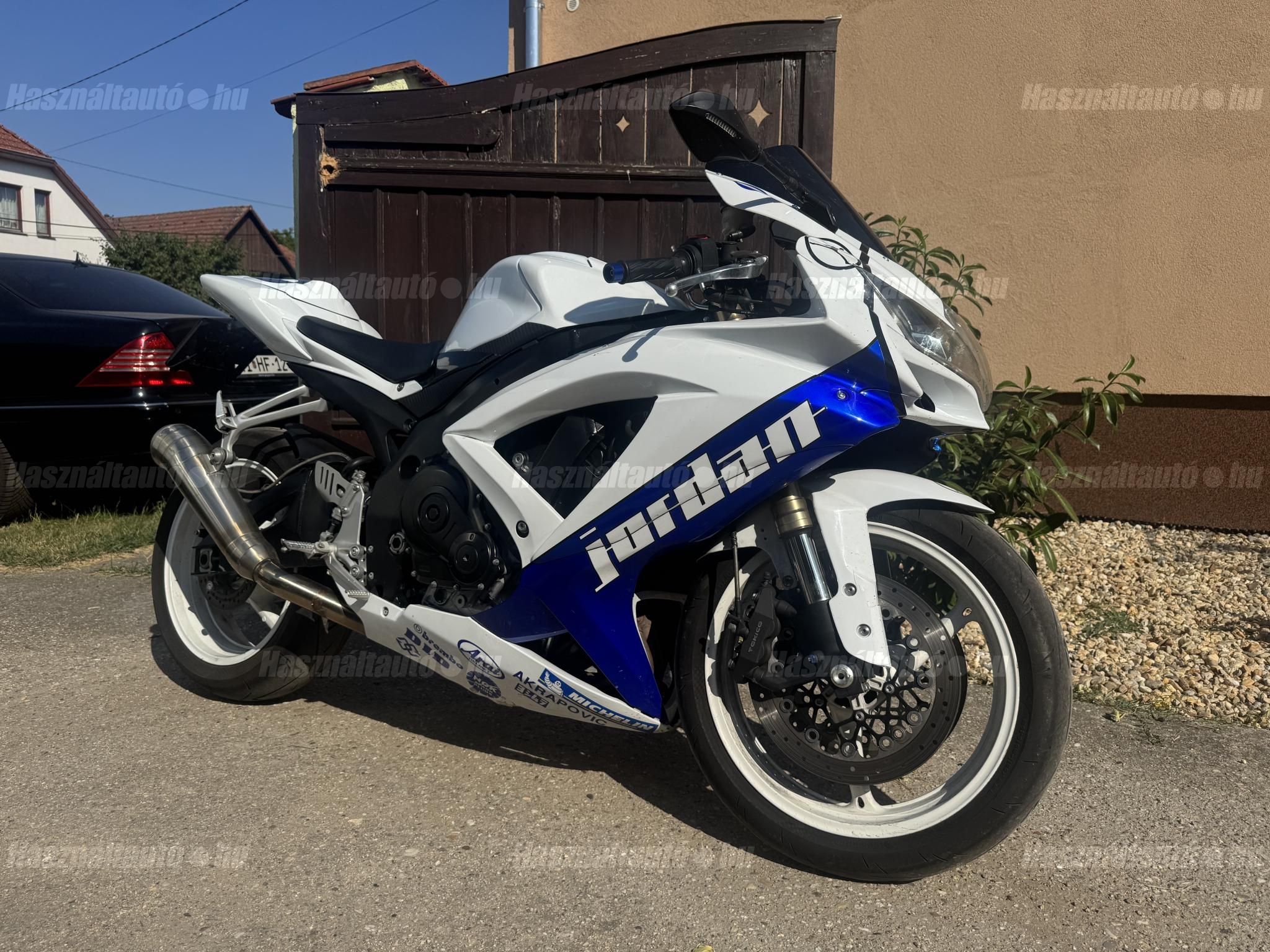 SUZUKI GSX-R 600 2009/4 - 1