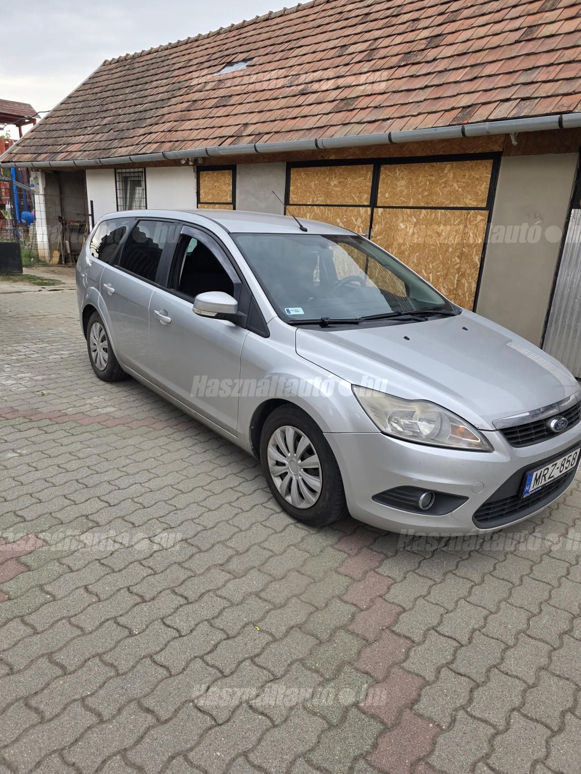 FORD FOCUS 2010/7 - 1