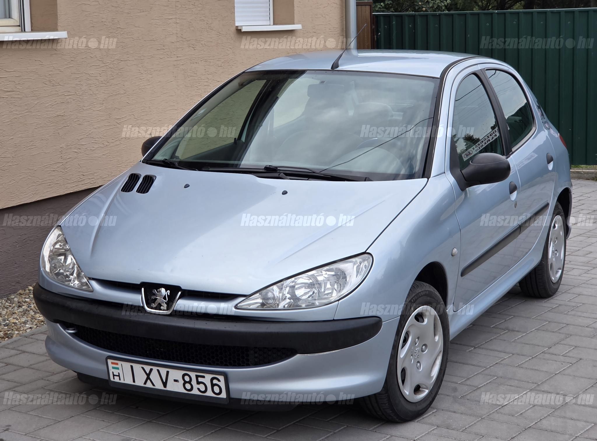PEUGEOT 206 2003 - 1