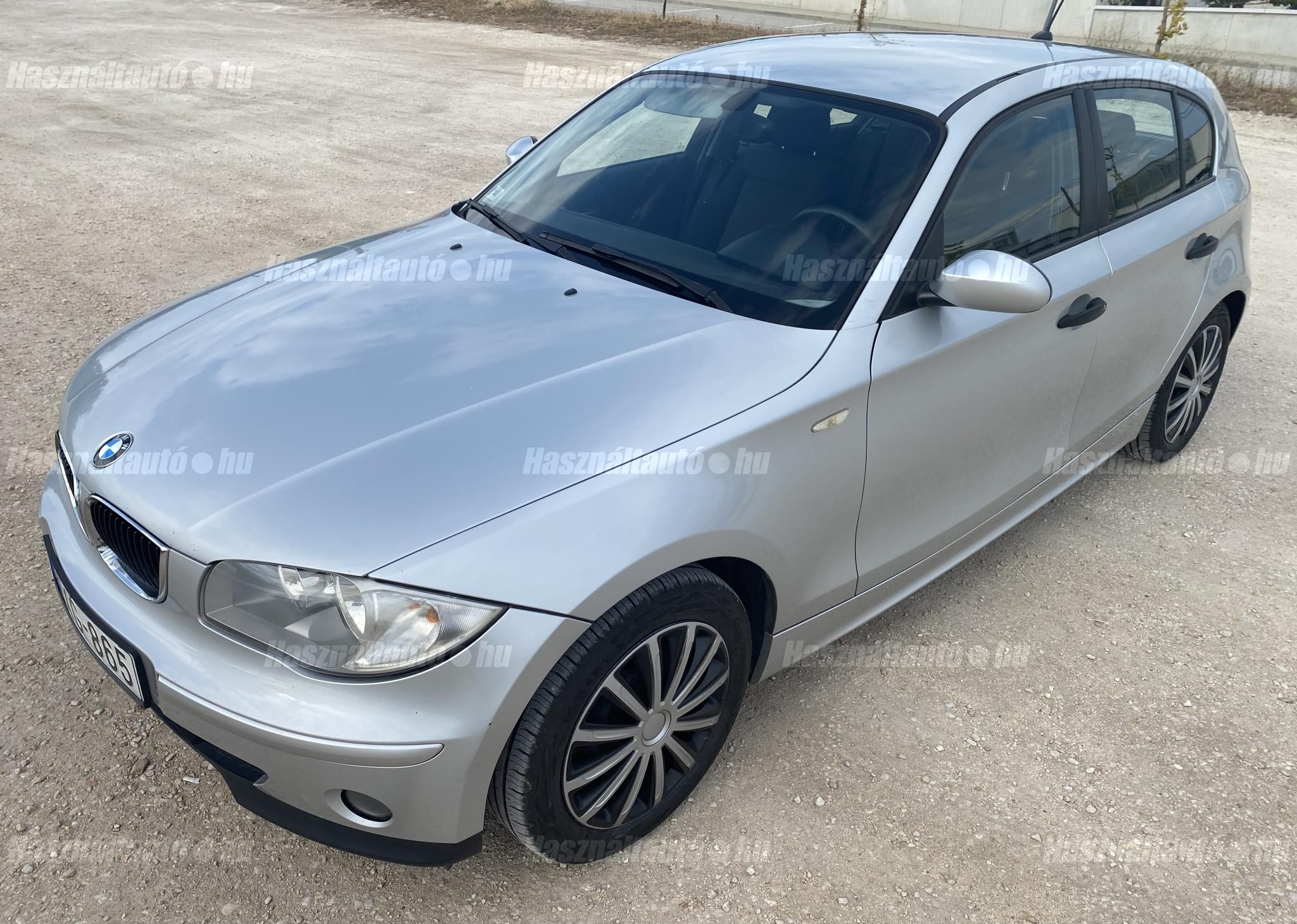BMW 118 2006/11 - 1