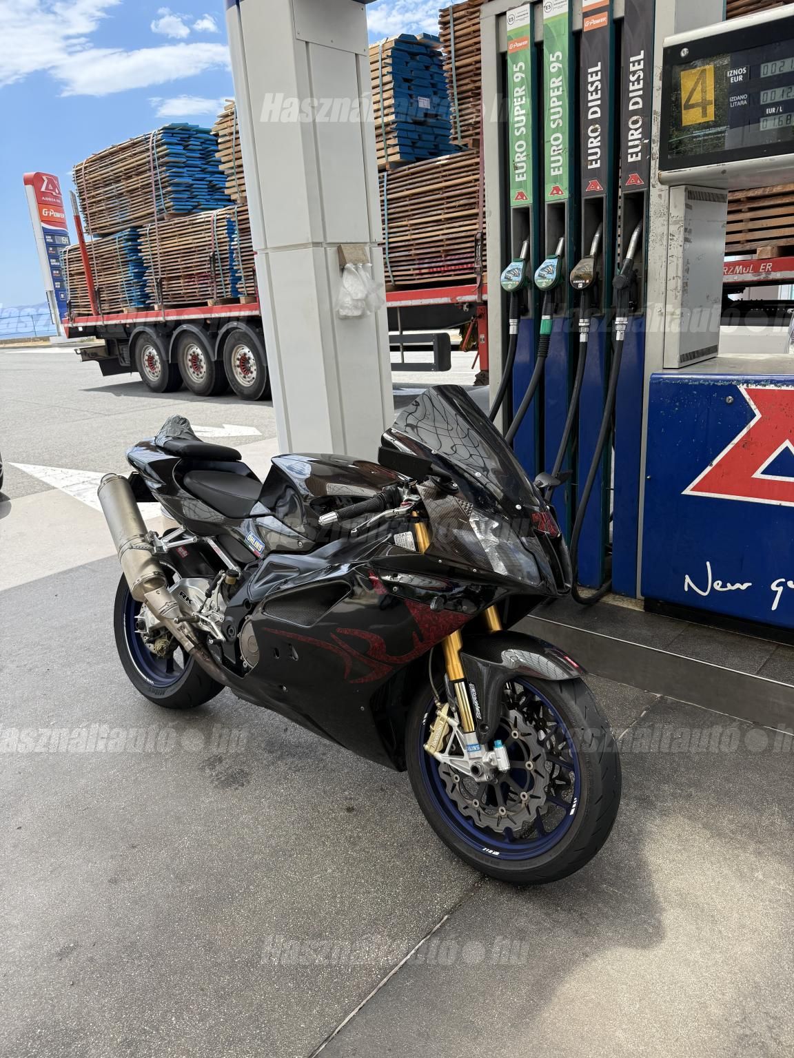 APRILIA RSV 1000 2005/6 - 1