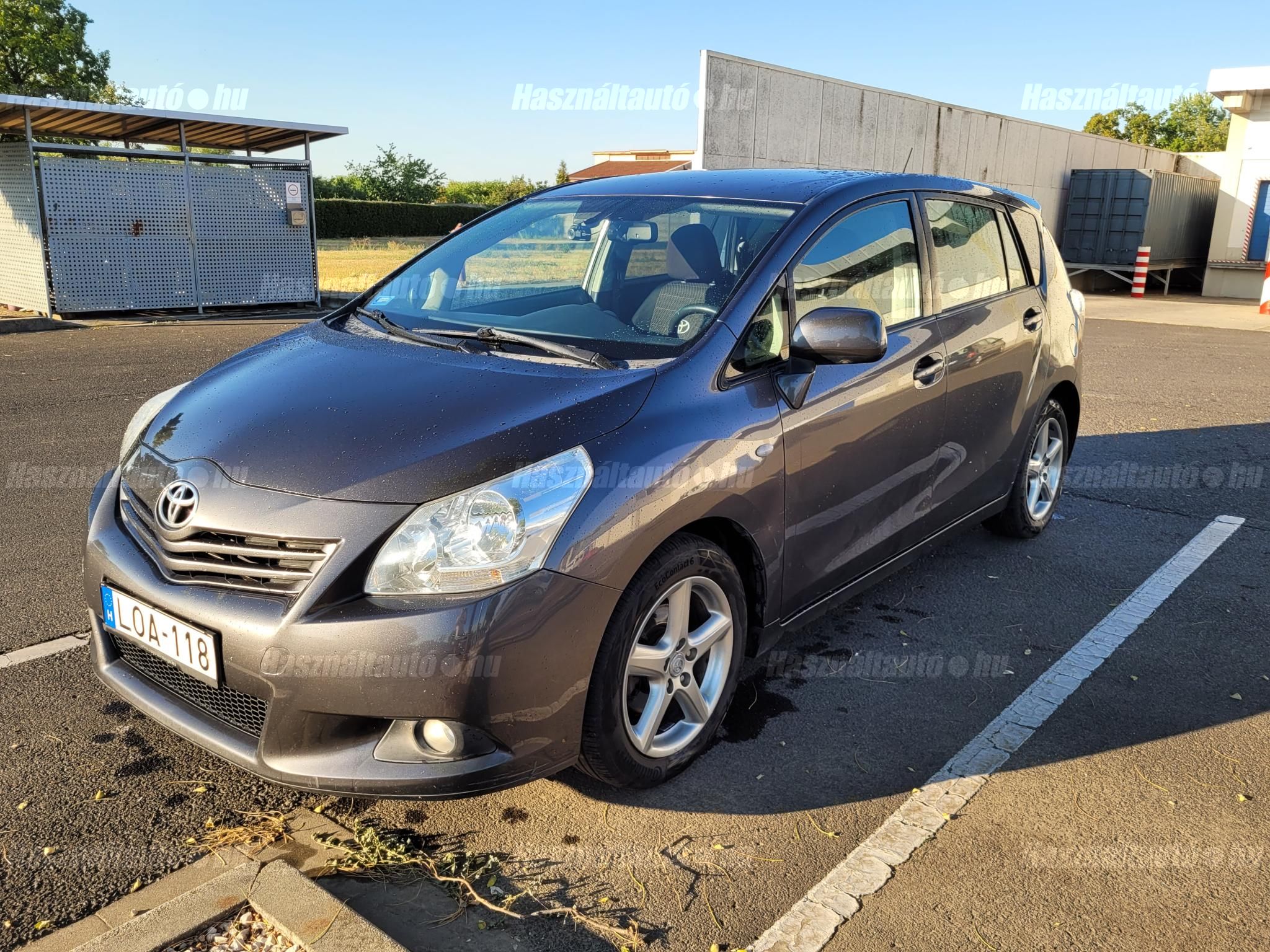 TOYOTA VERSO 2009/6 - 1