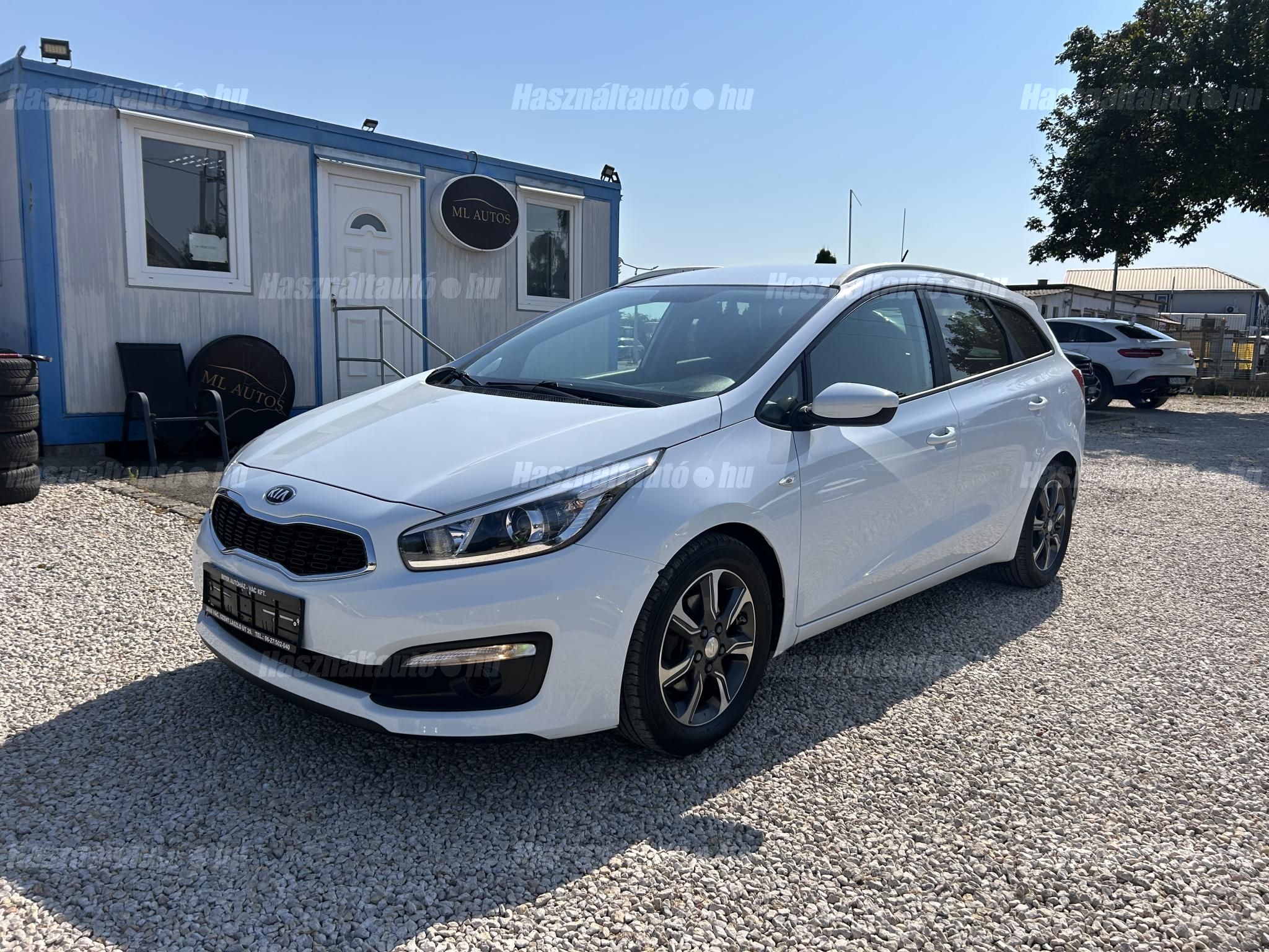 KIA CEE'D 2016/11 - 1