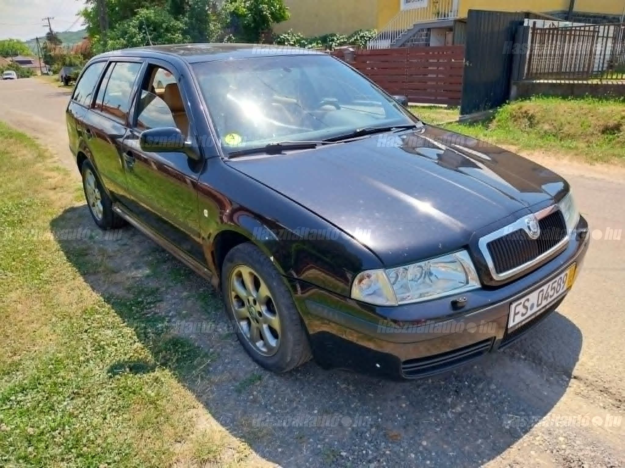 SKODA OCTAVIA 2004/8 - 1