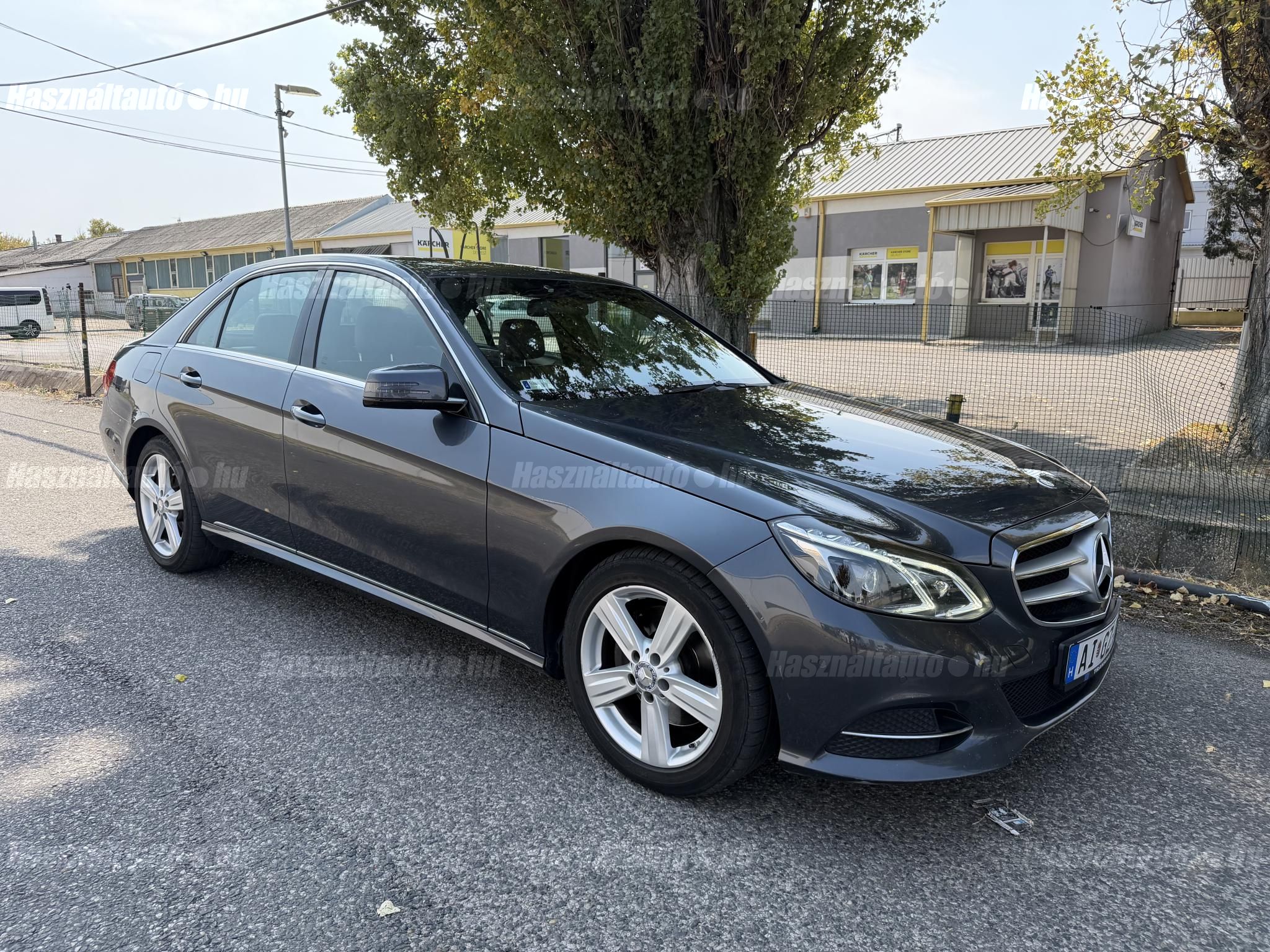 MERCEDES-BENZ E 300 2013/11 - 1