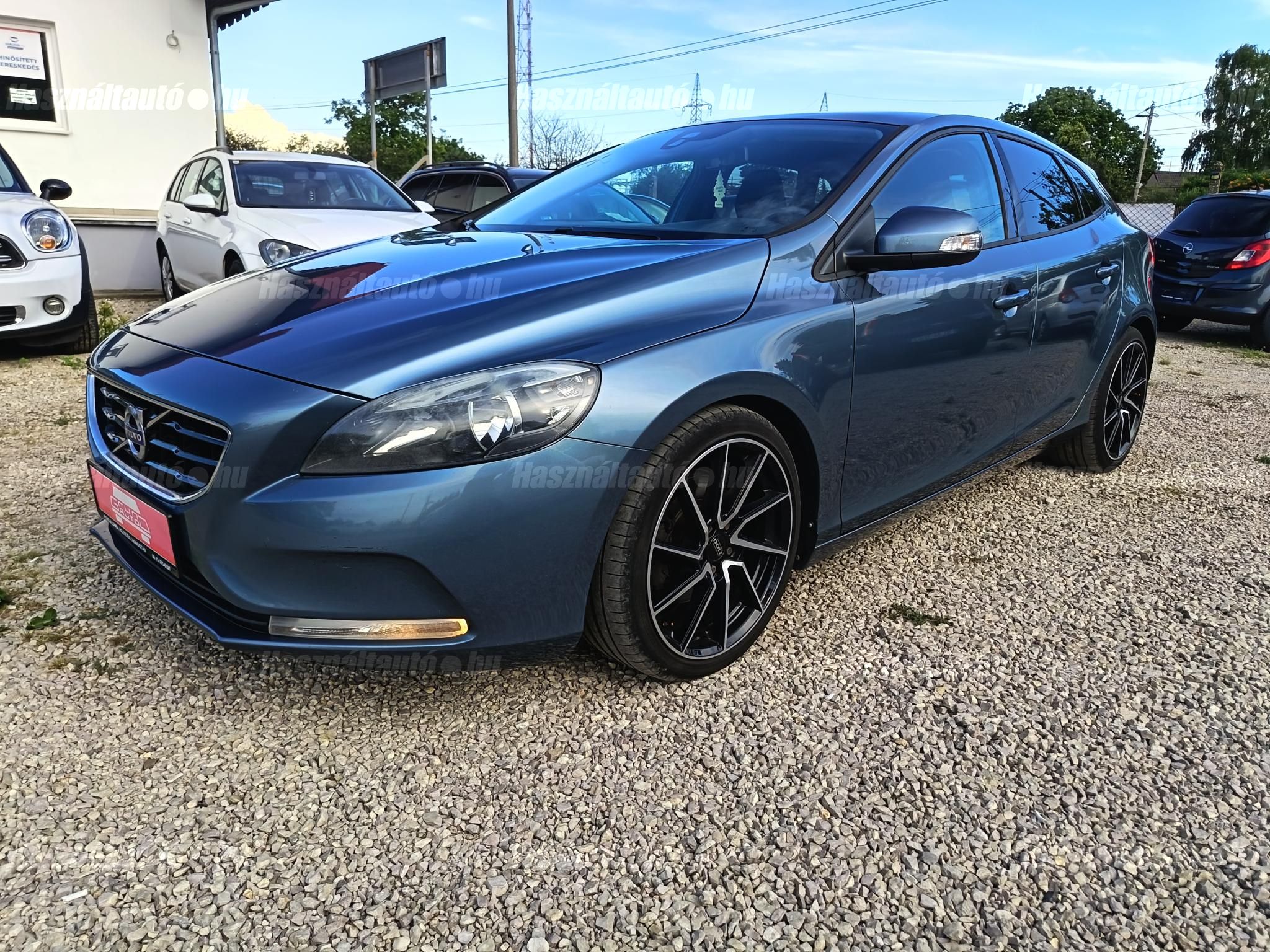 VOLVO V40 2013/1 - 1