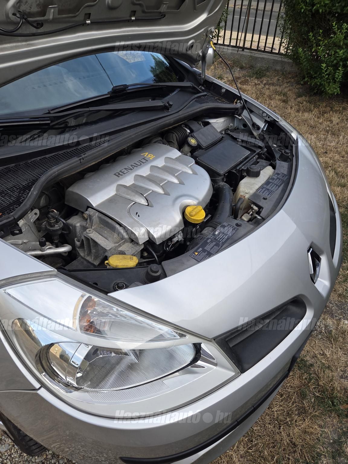 RENAULT CLIO 2006/8 - 1