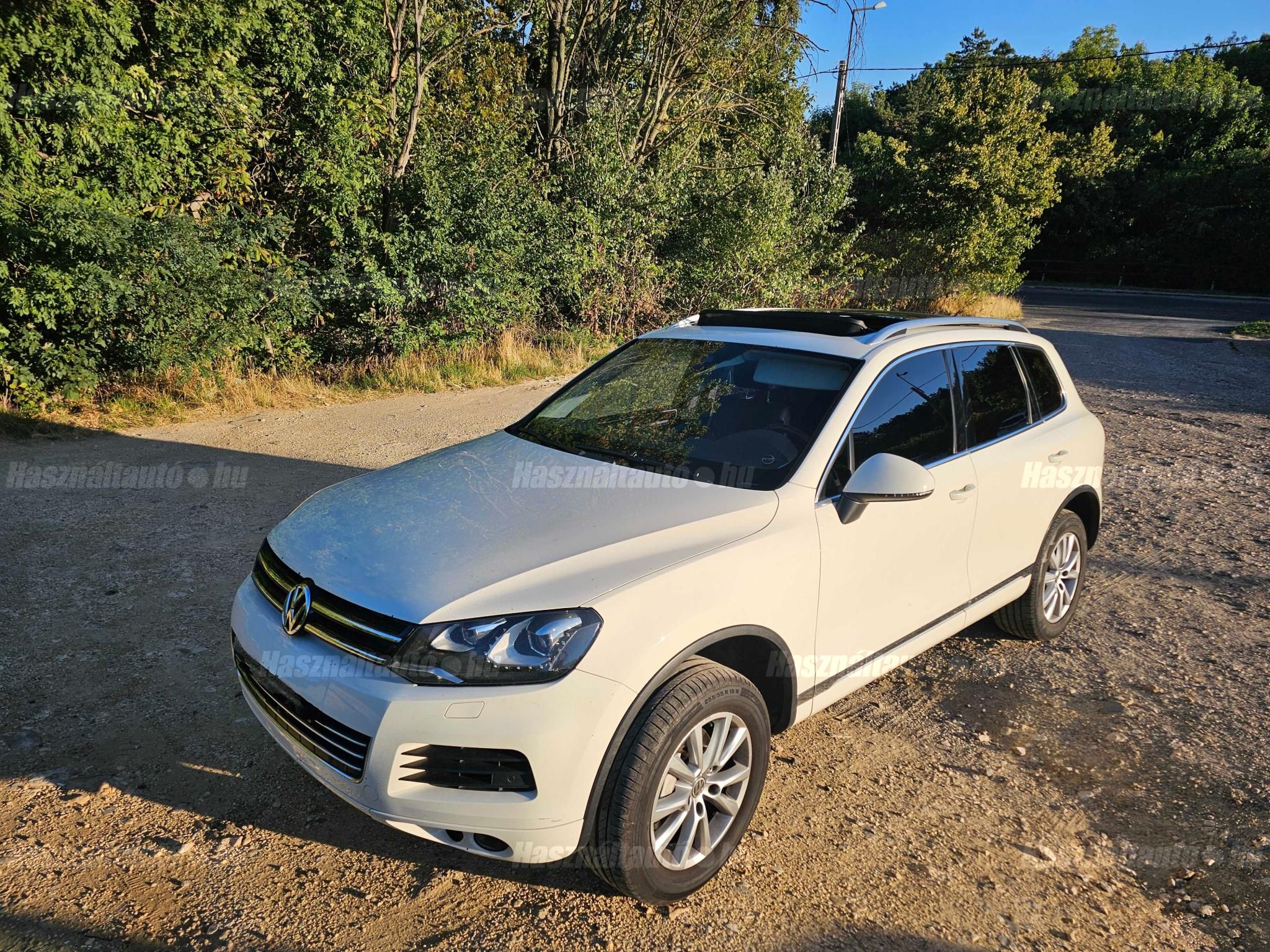 volkswagen Touareg II tdi légrugó panoráma tető állófűtés szellőztetett ülés