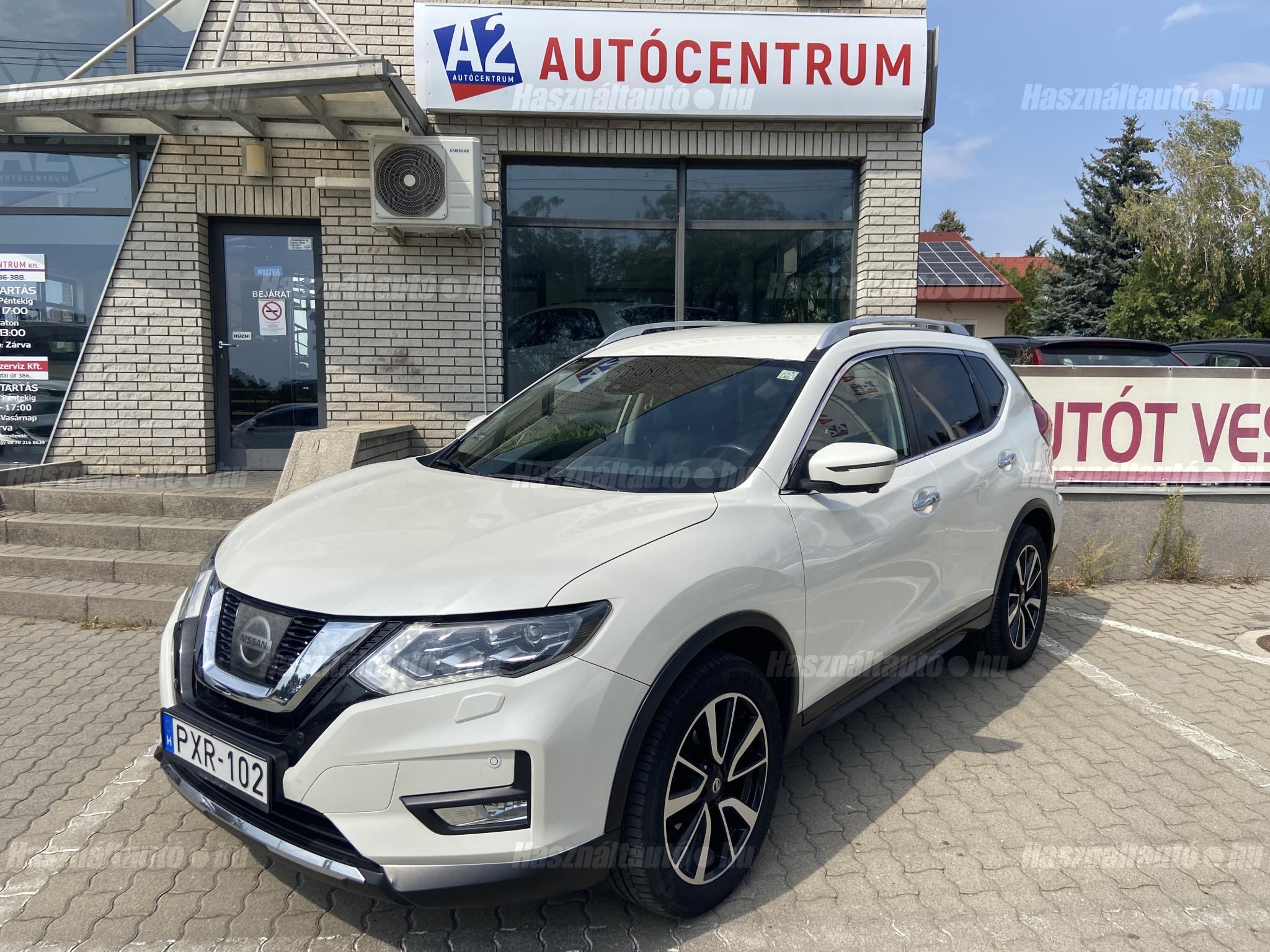 NISSAN X-TRAIL 2018/6 - 1