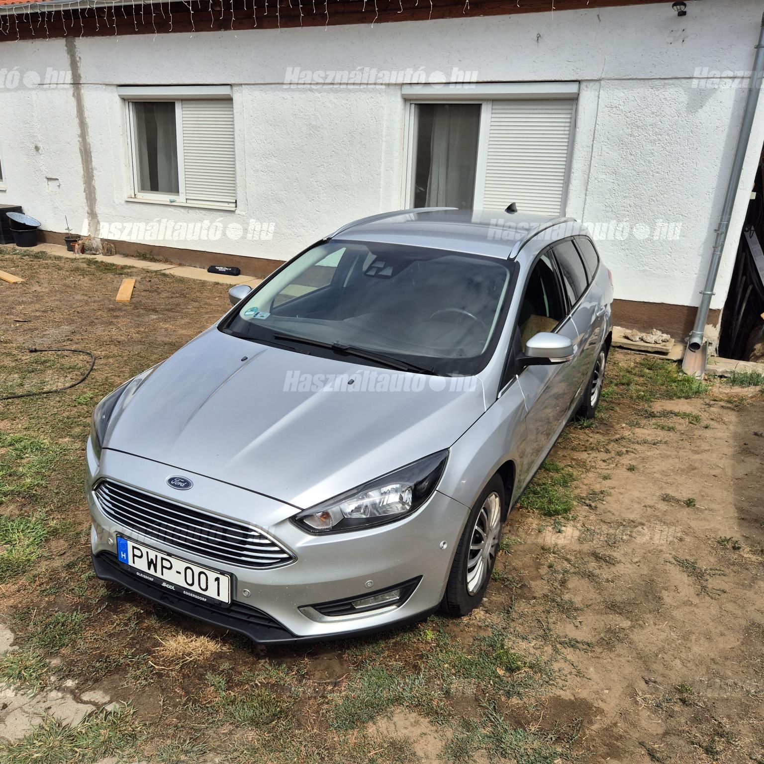 FORD FOCUS 2014/12 - 1