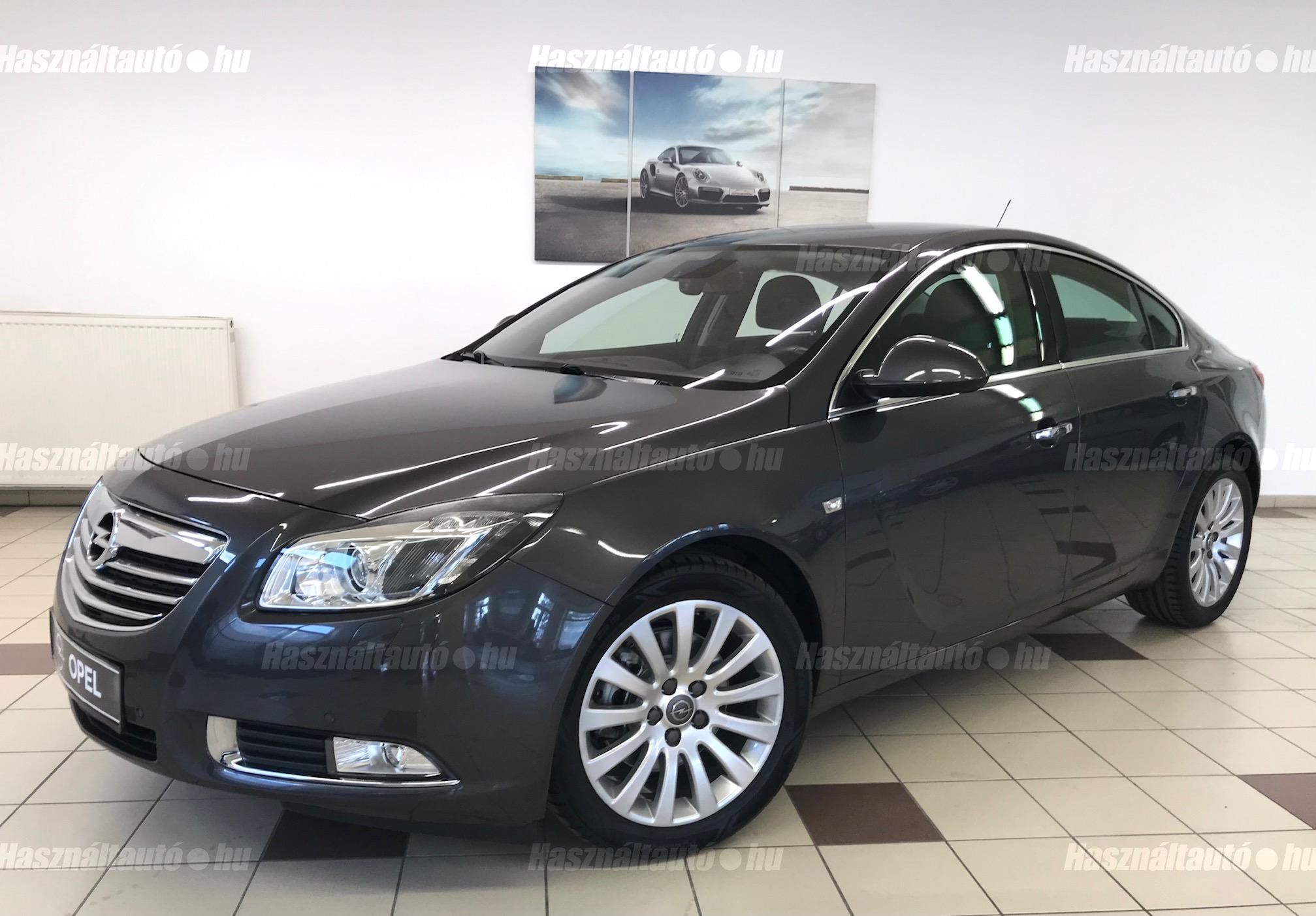 OPEL INSIGNIA 2010/5 - 1