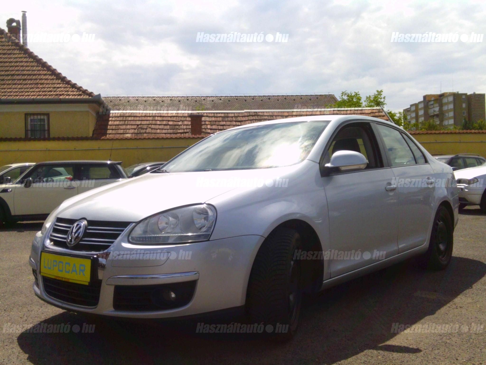 VOLKSWAGEN JETTA 2009/2 - 1