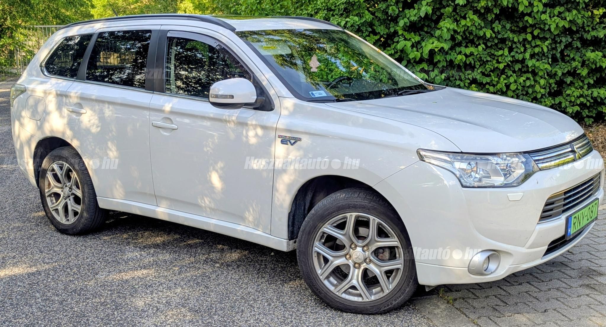 MITSUBISHI OUTLANDER 2014/4 - 1