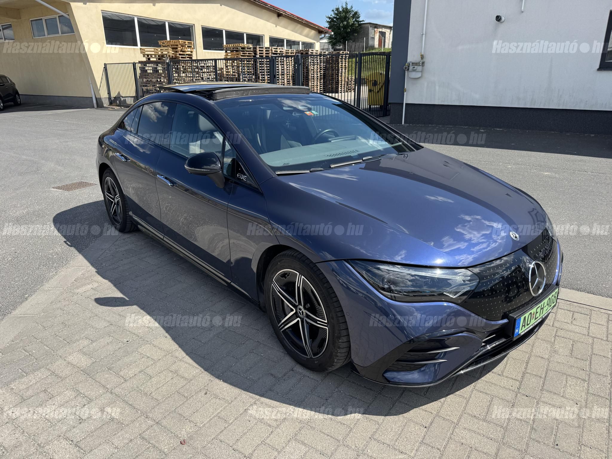 MERCEDES-BENZ EQE 2024/9 - 1