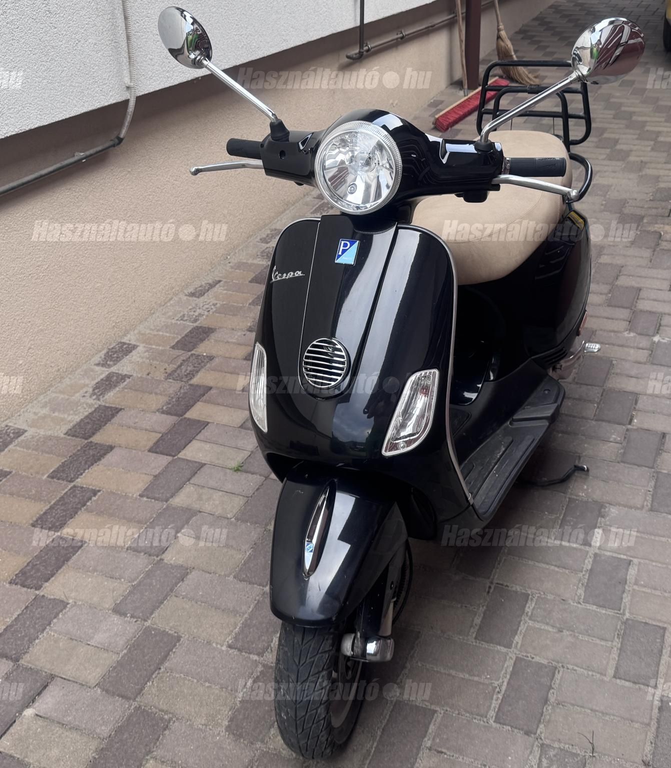 VESPA LX 50 2012/3 - 1