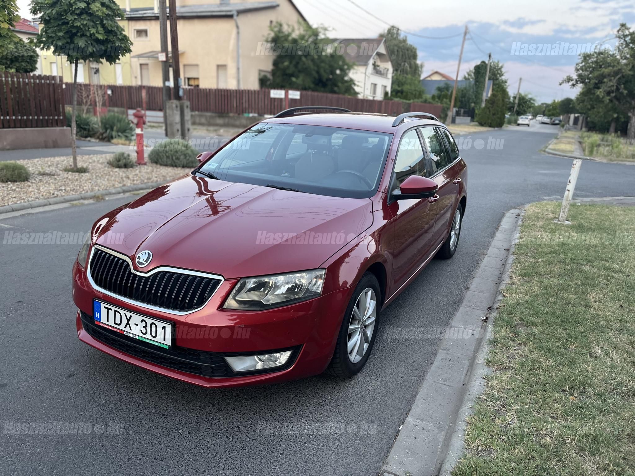 SKODA OCTAVIA 2014/10 - 1