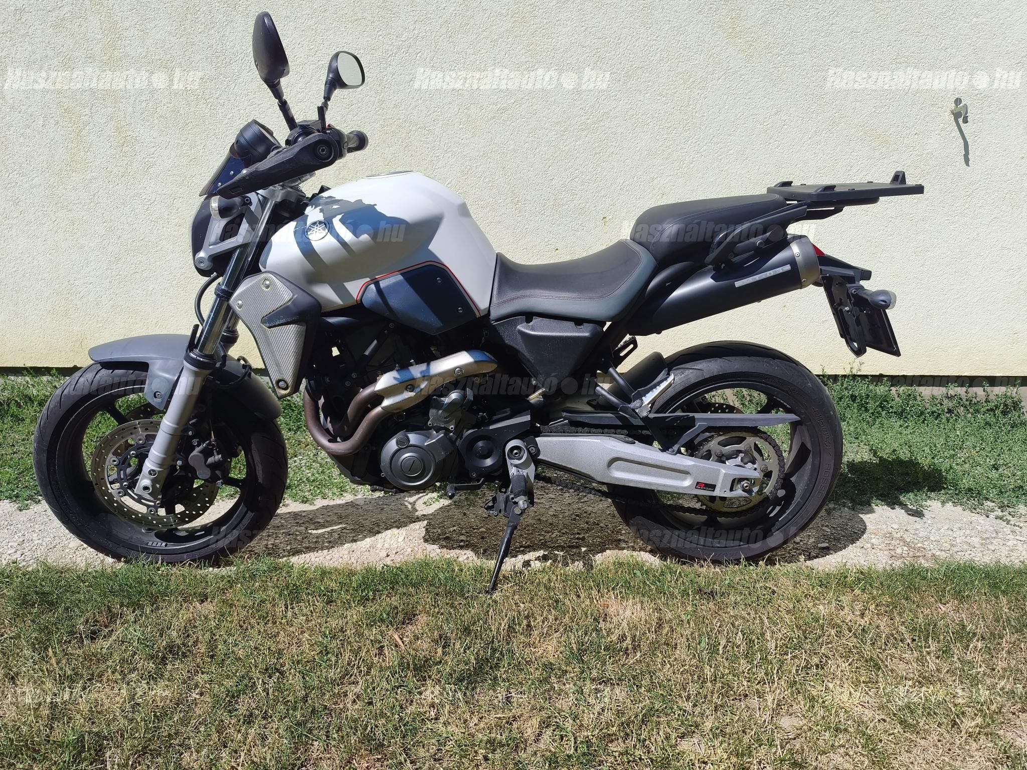 YAMAHA MT-03 2006/4 - 1