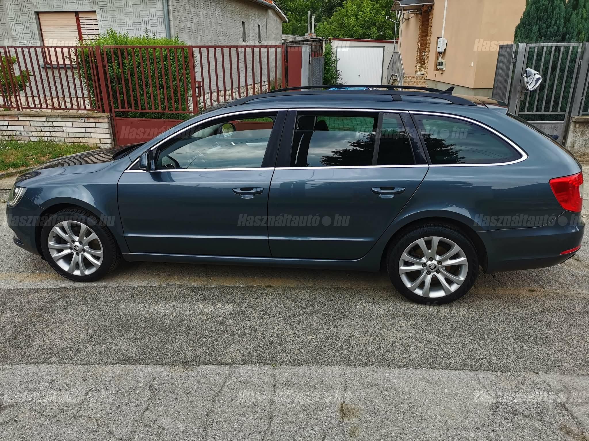 SKODA SUPERB 2015/3 - 1
