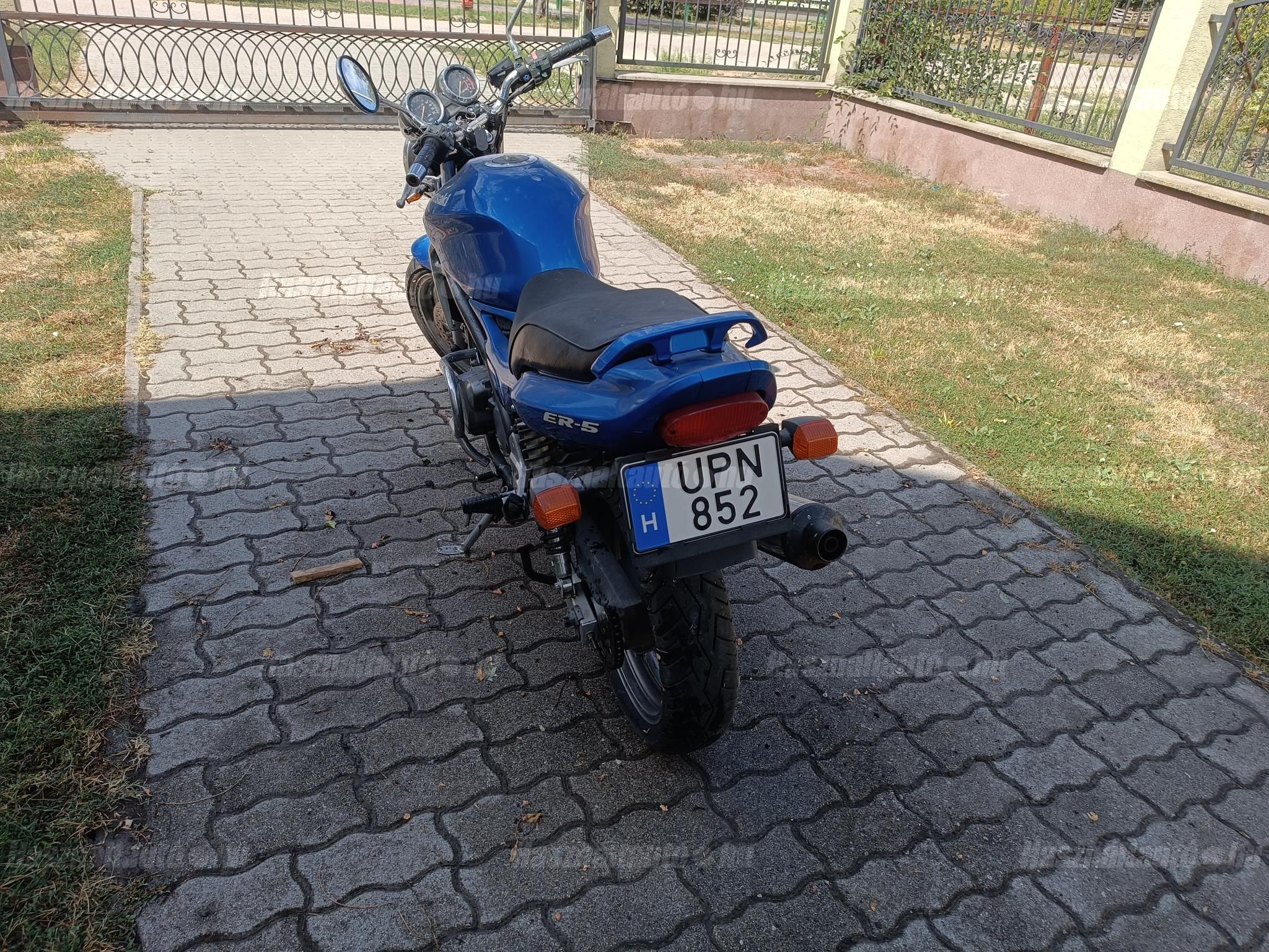 KAWASAKI ER-5 2002/7 - 1