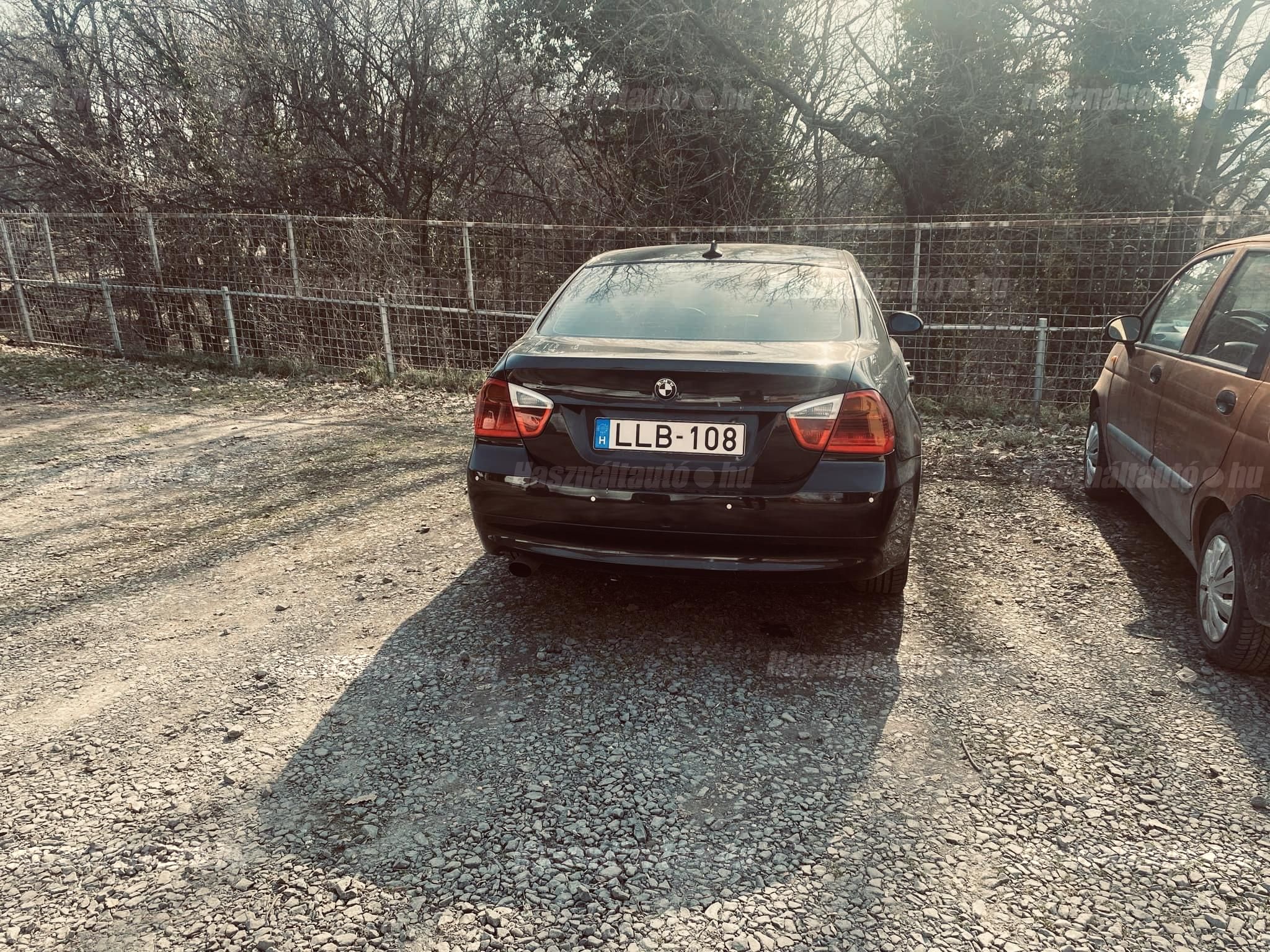 BMW 320 2007/7 - 1