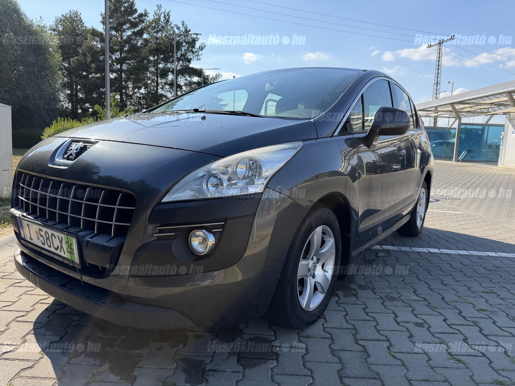 PEUGEOT 3008 2010/8 - 1