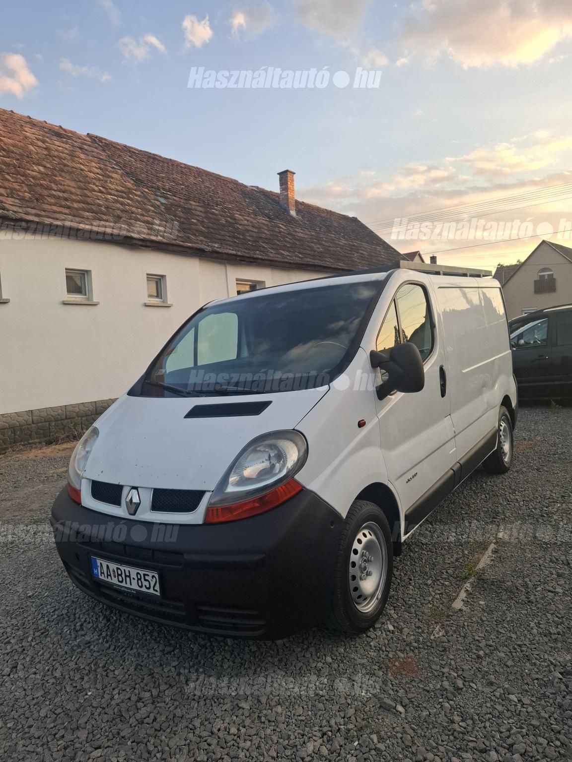 RENAULT TRAFIC 2005/5 - 1