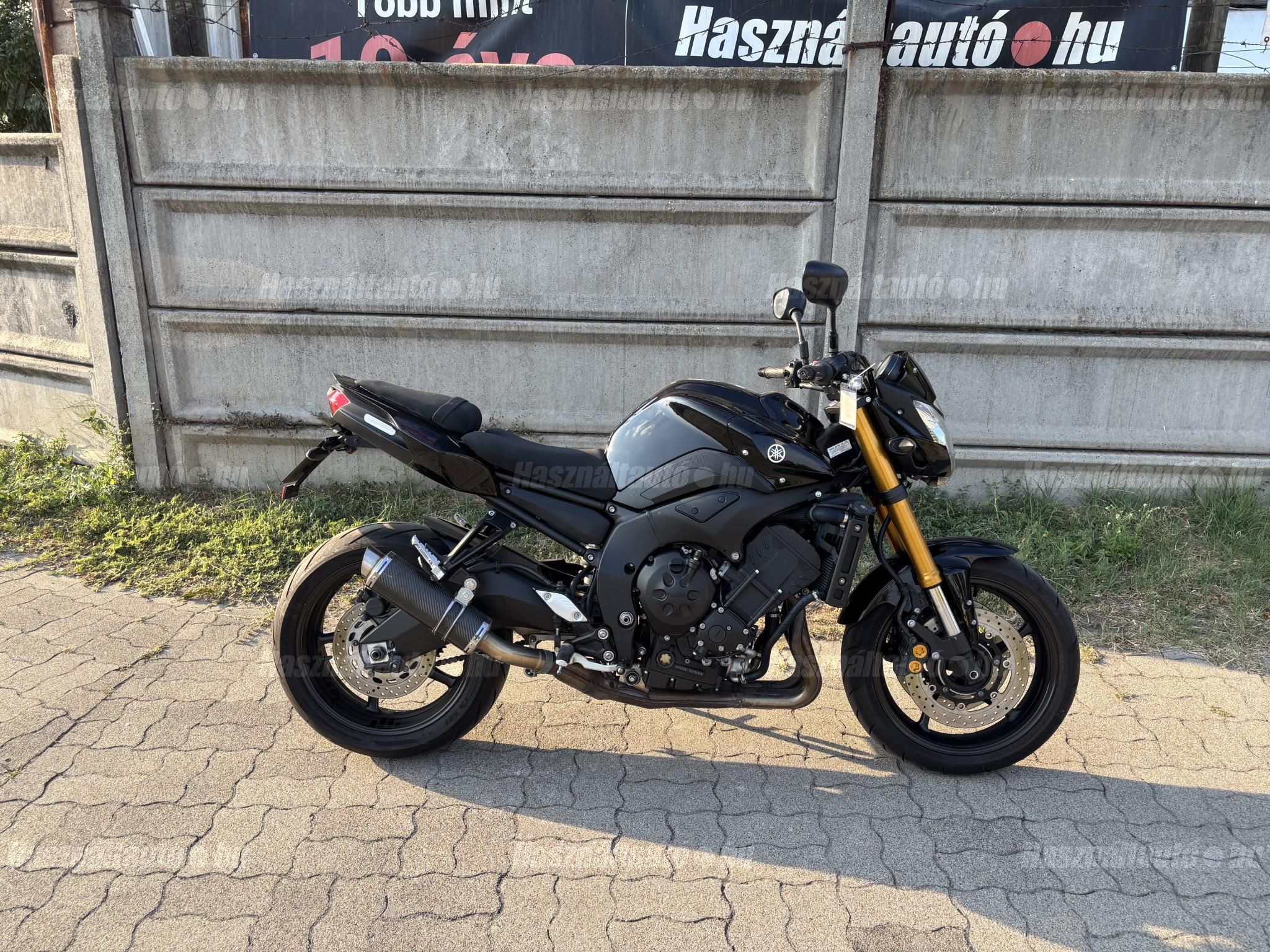 YAMAHA FZ8-N 2012 - 1