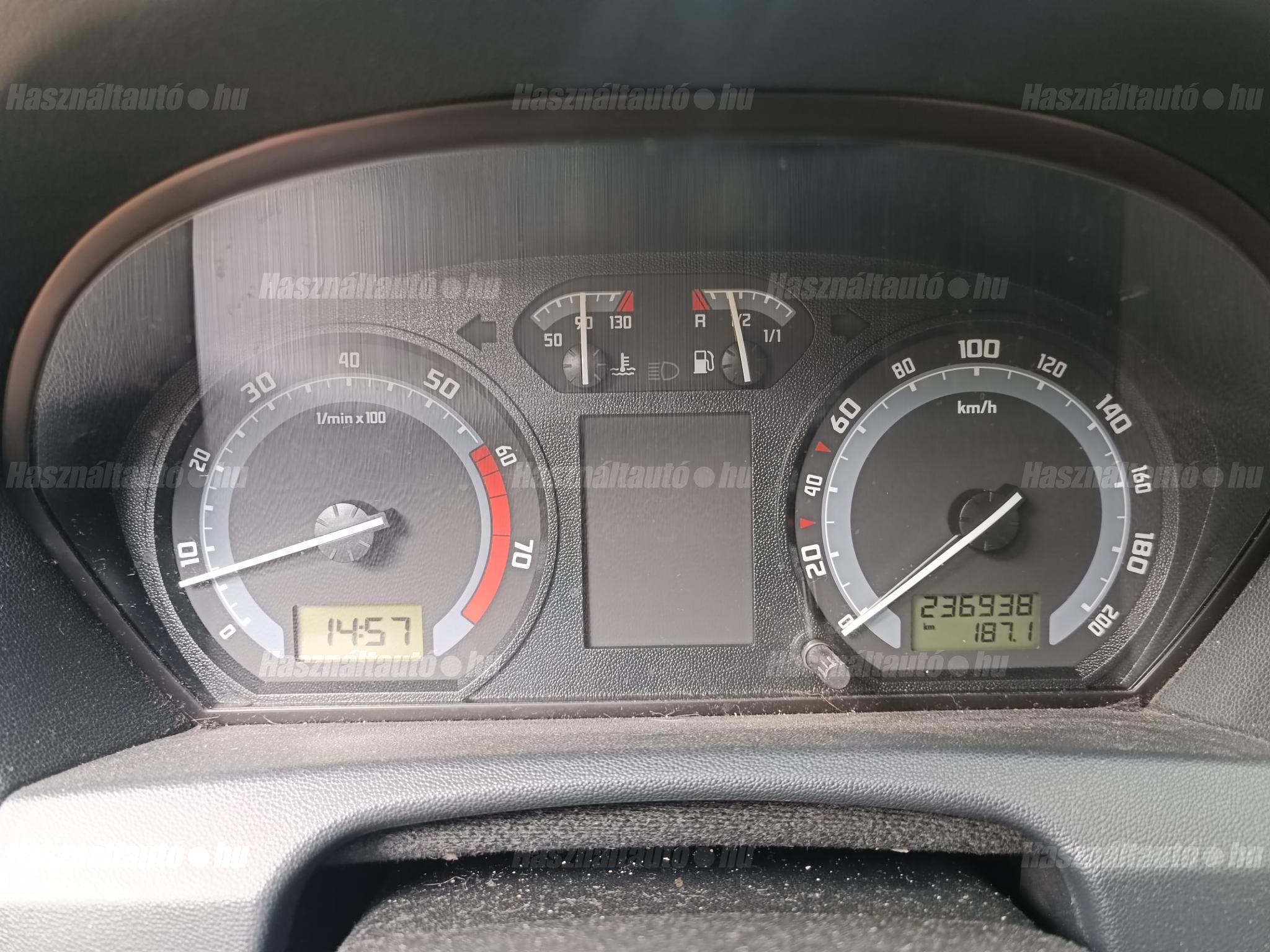 SKODA FABIA 2005/2 - 1