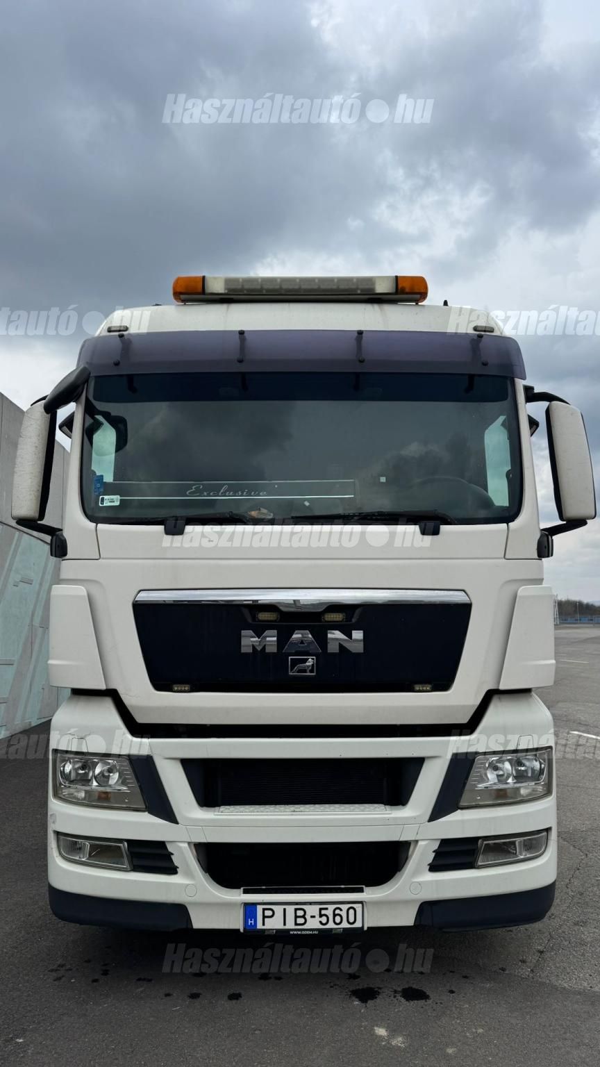 MAN 2010/8 - 1