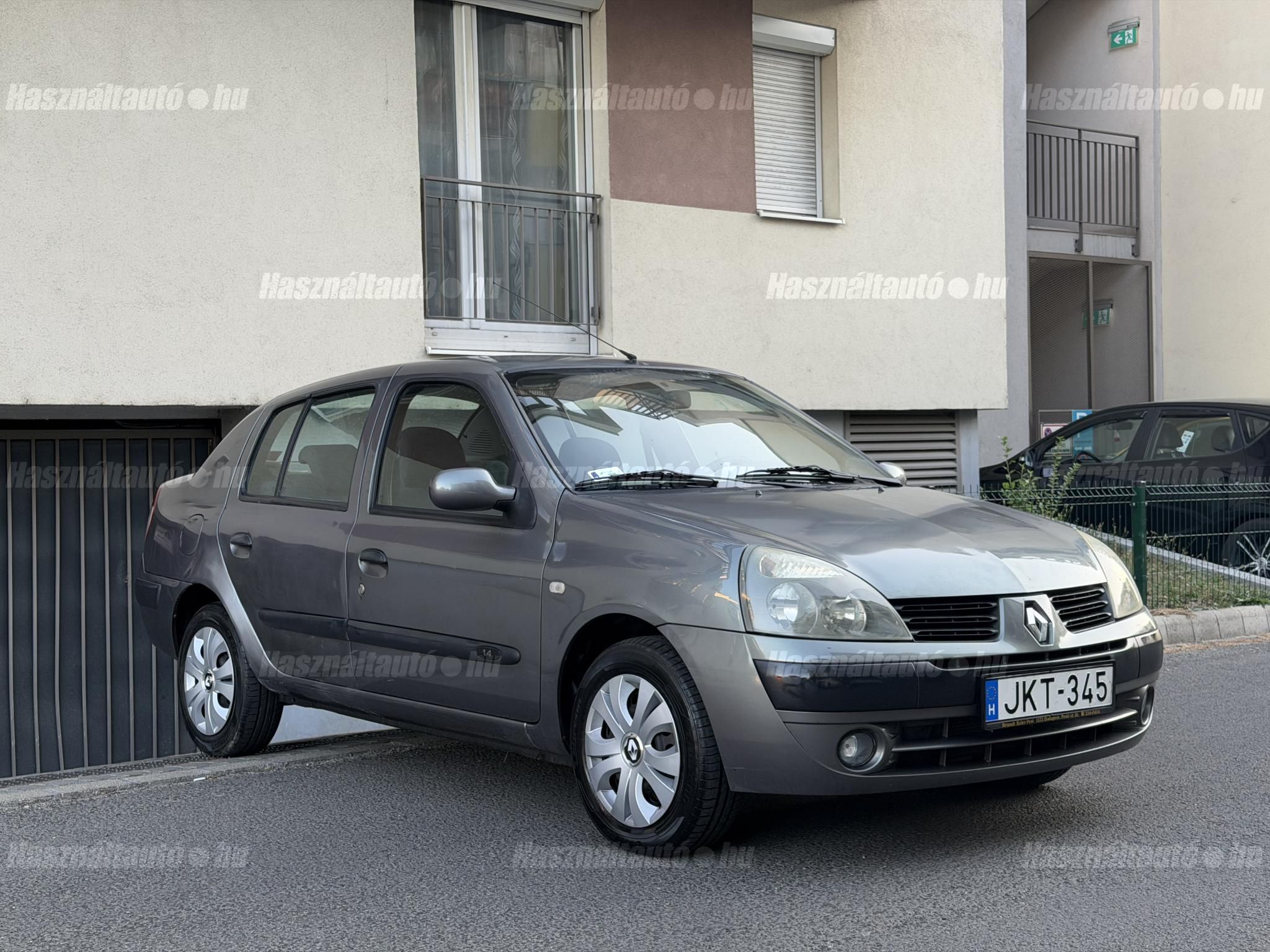 RENAULT THALIA 2004/7 - 1