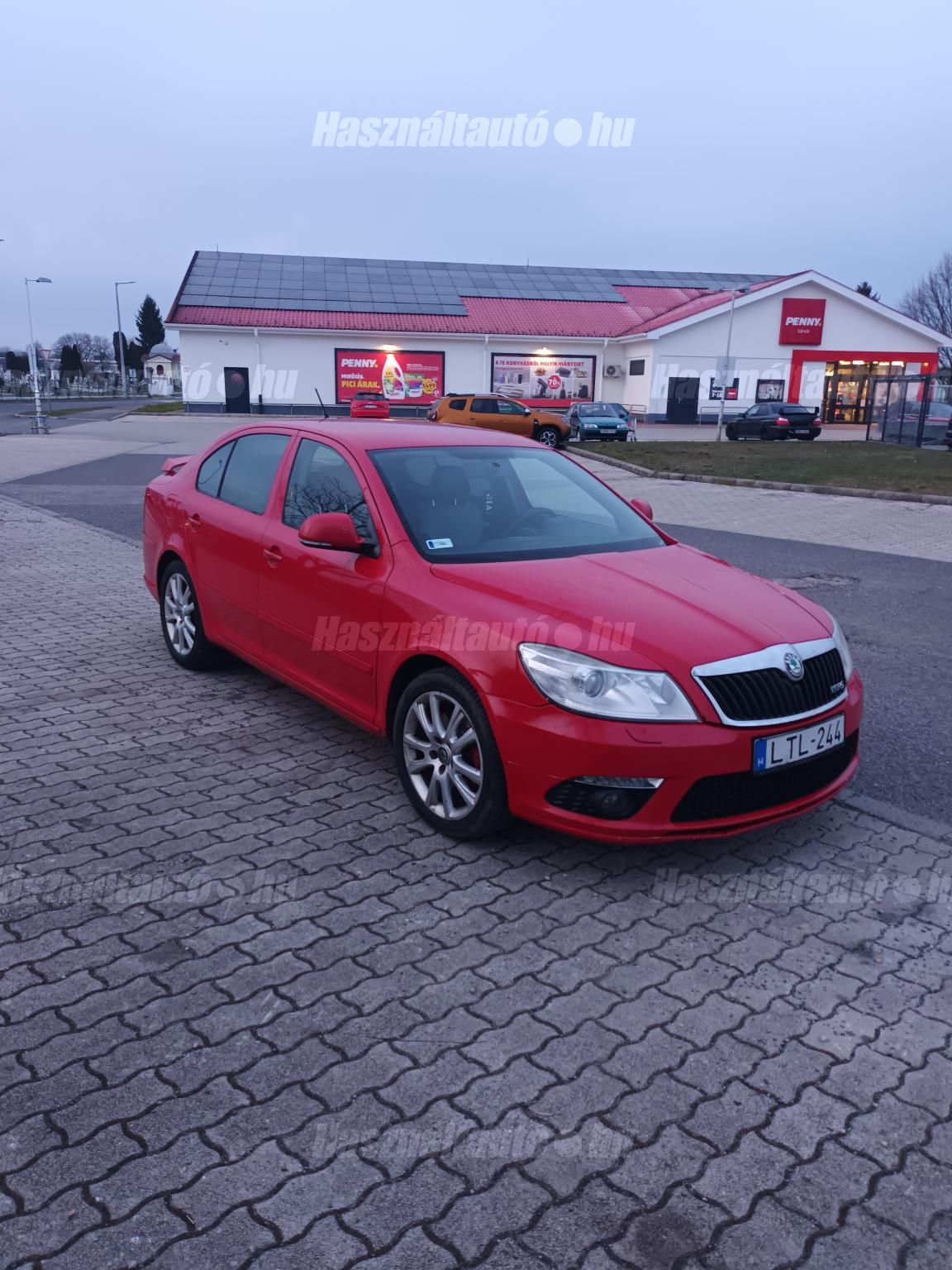 SKODA OCTAVIA 2011 - 1