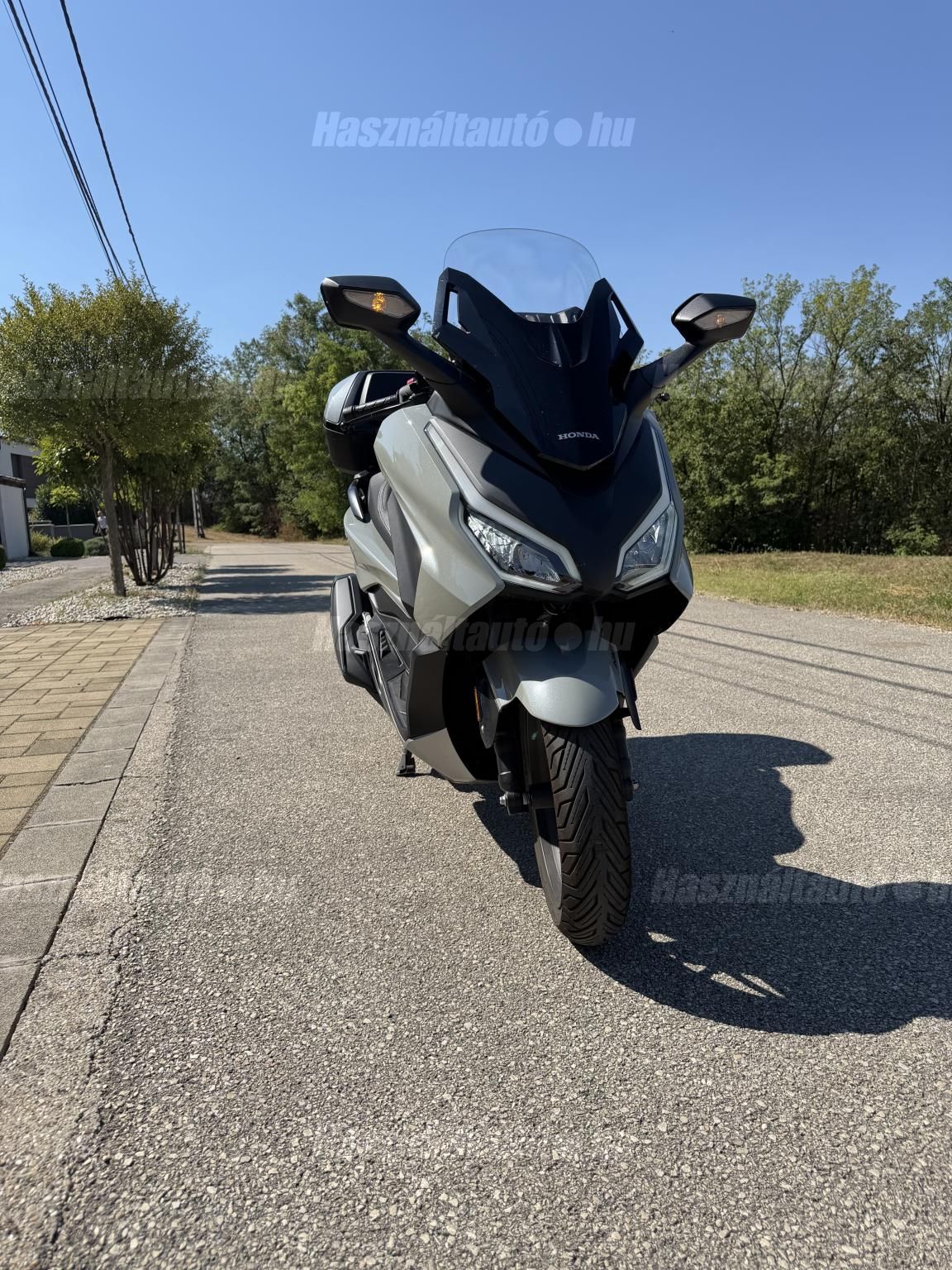 HONDA FORZA 350 2024/7 - 1