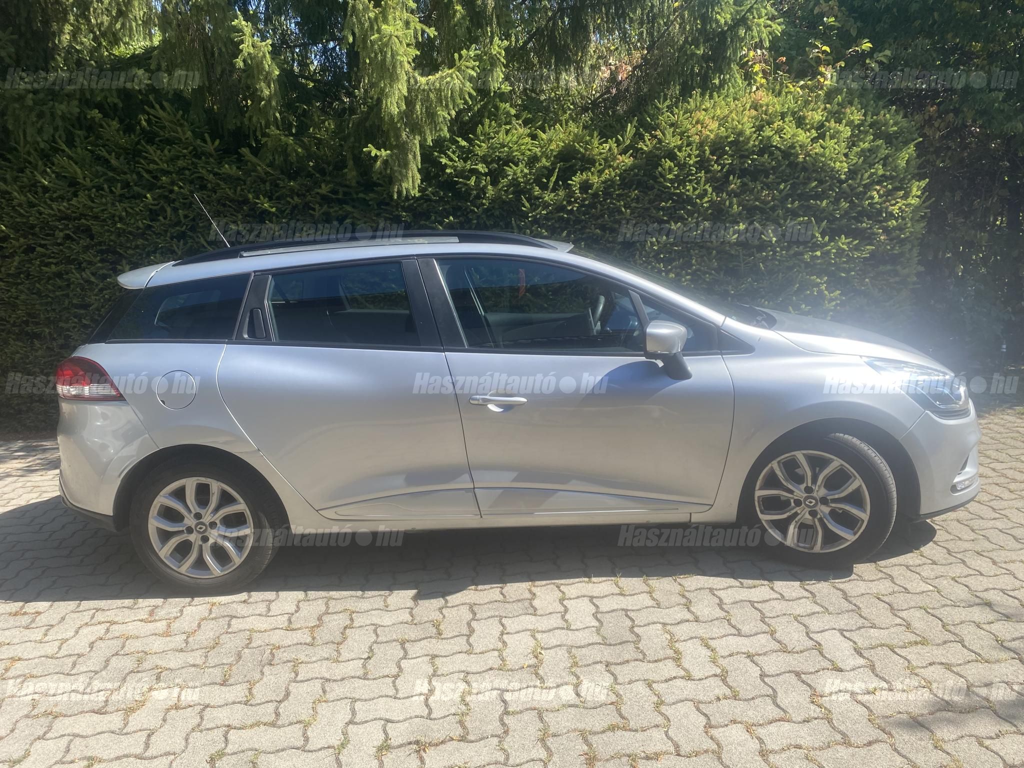 RENAULT CLIO 2017/2 - 1